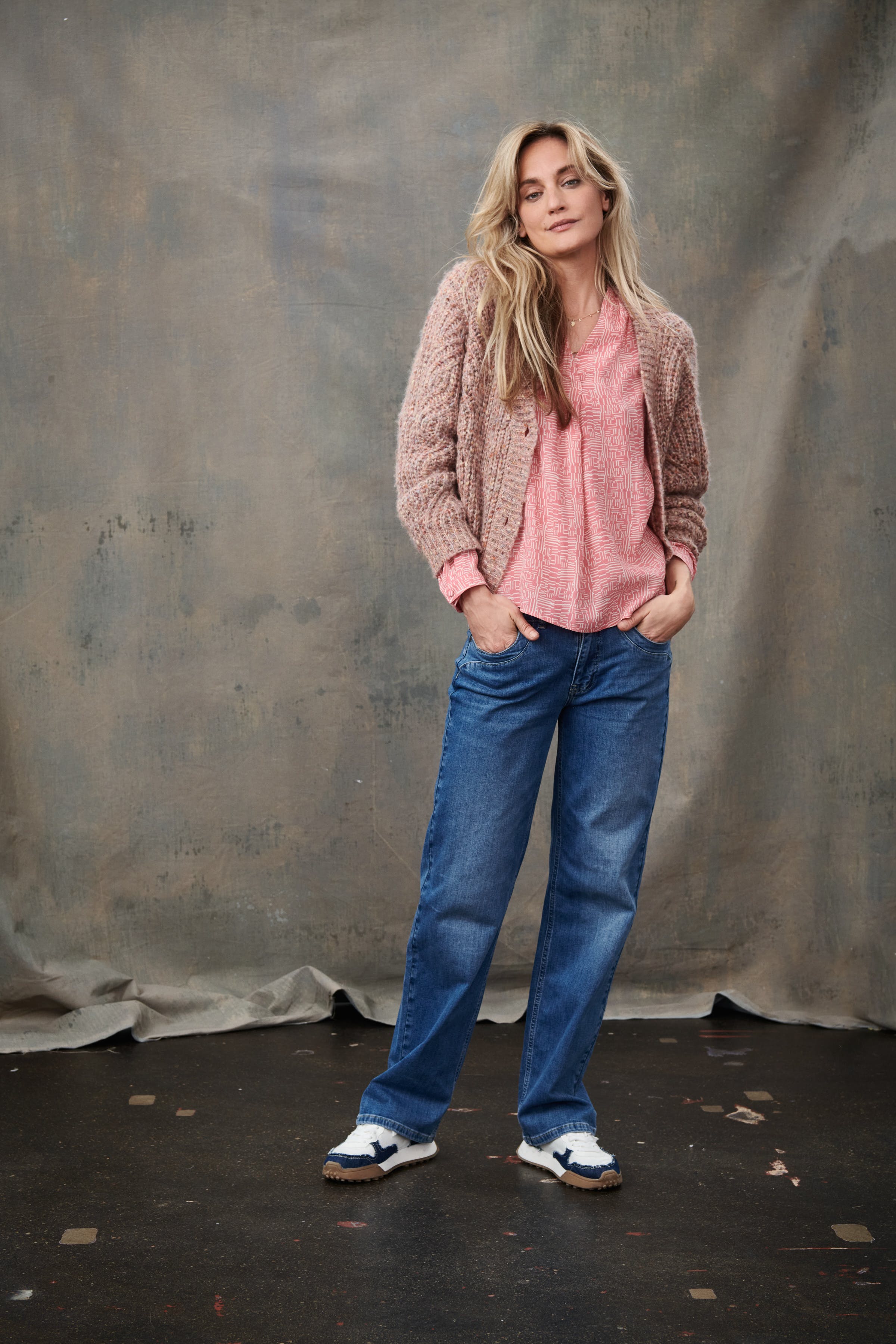 PZGENE Blouse LOCATION NONE 50207866-202866