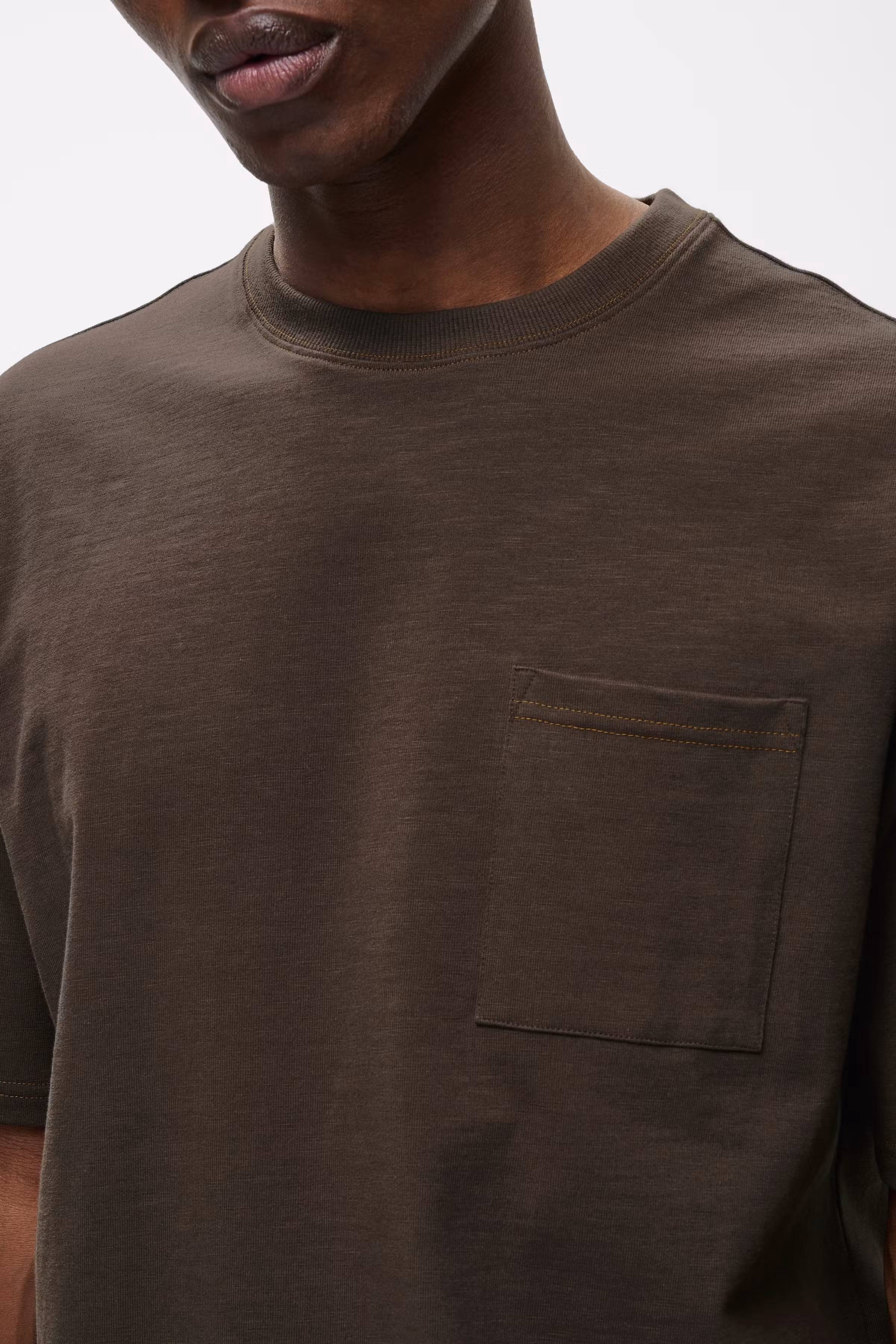 MAkai T-shirt LOOKBOOK DETAIL 30209187-190812