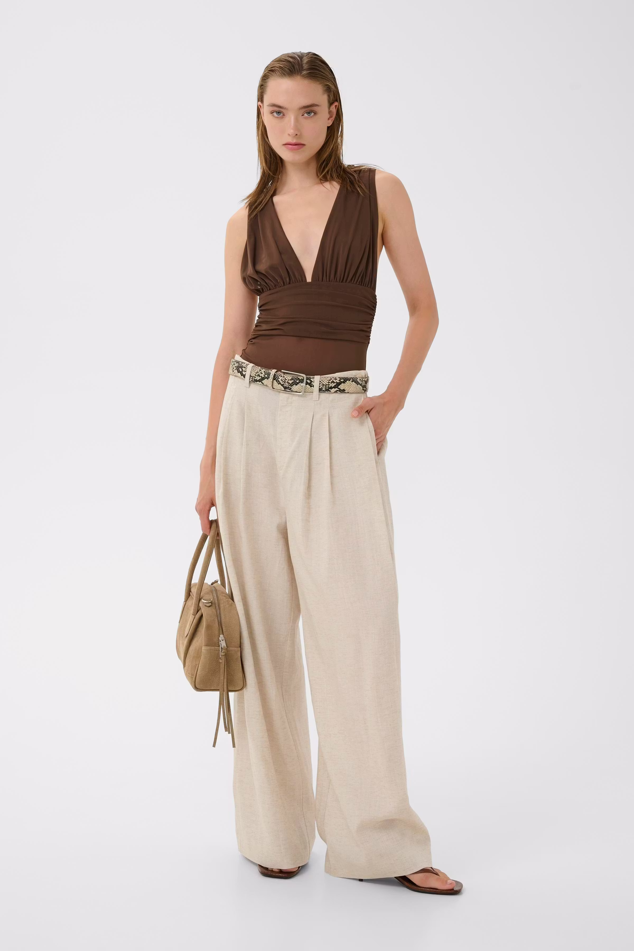 GZriava Leinenhosen LOOKBOOK FRONT 10911251-109419