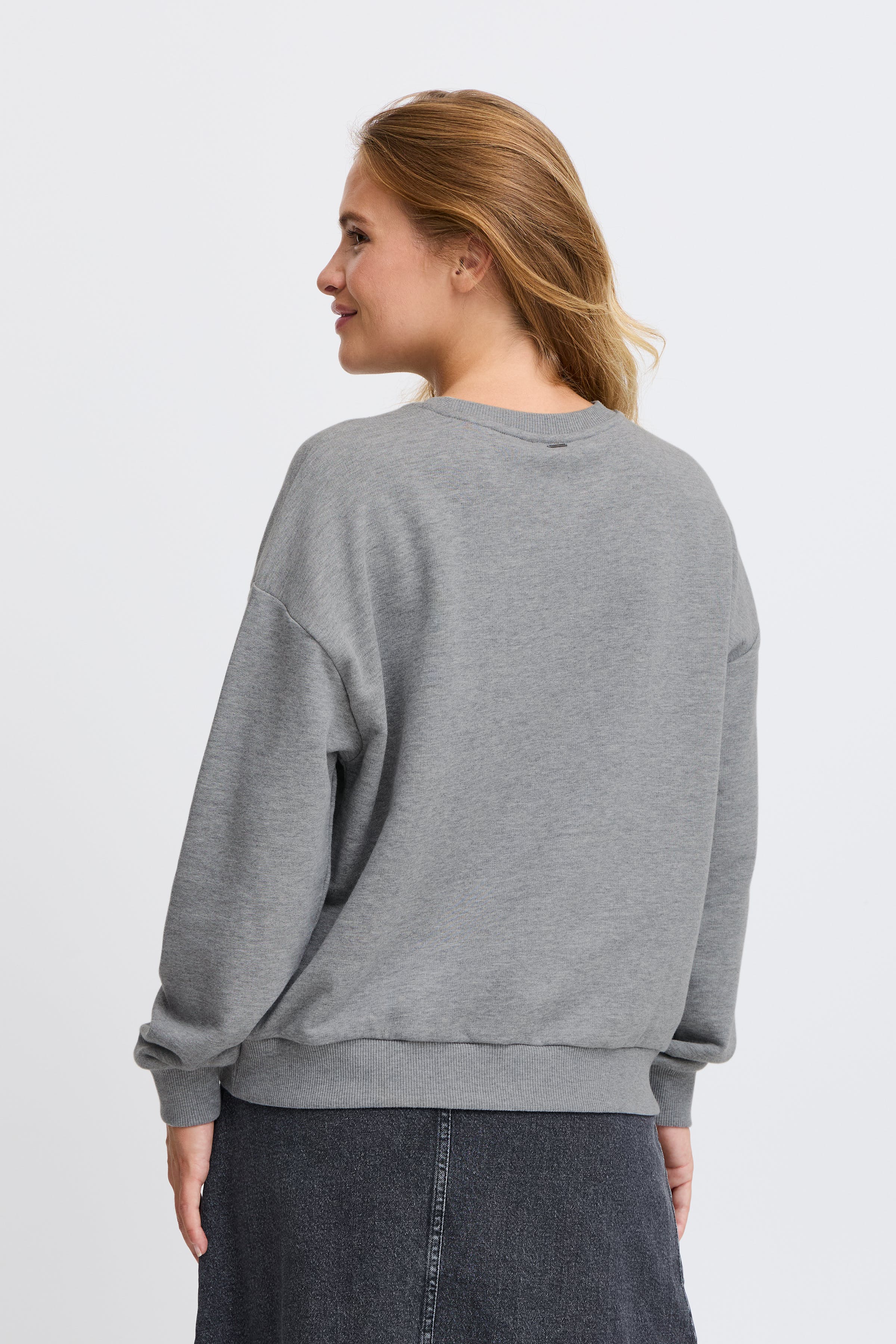 PZTABITA Sweatshirt LOOKBOOK BACK 50208229-1802011