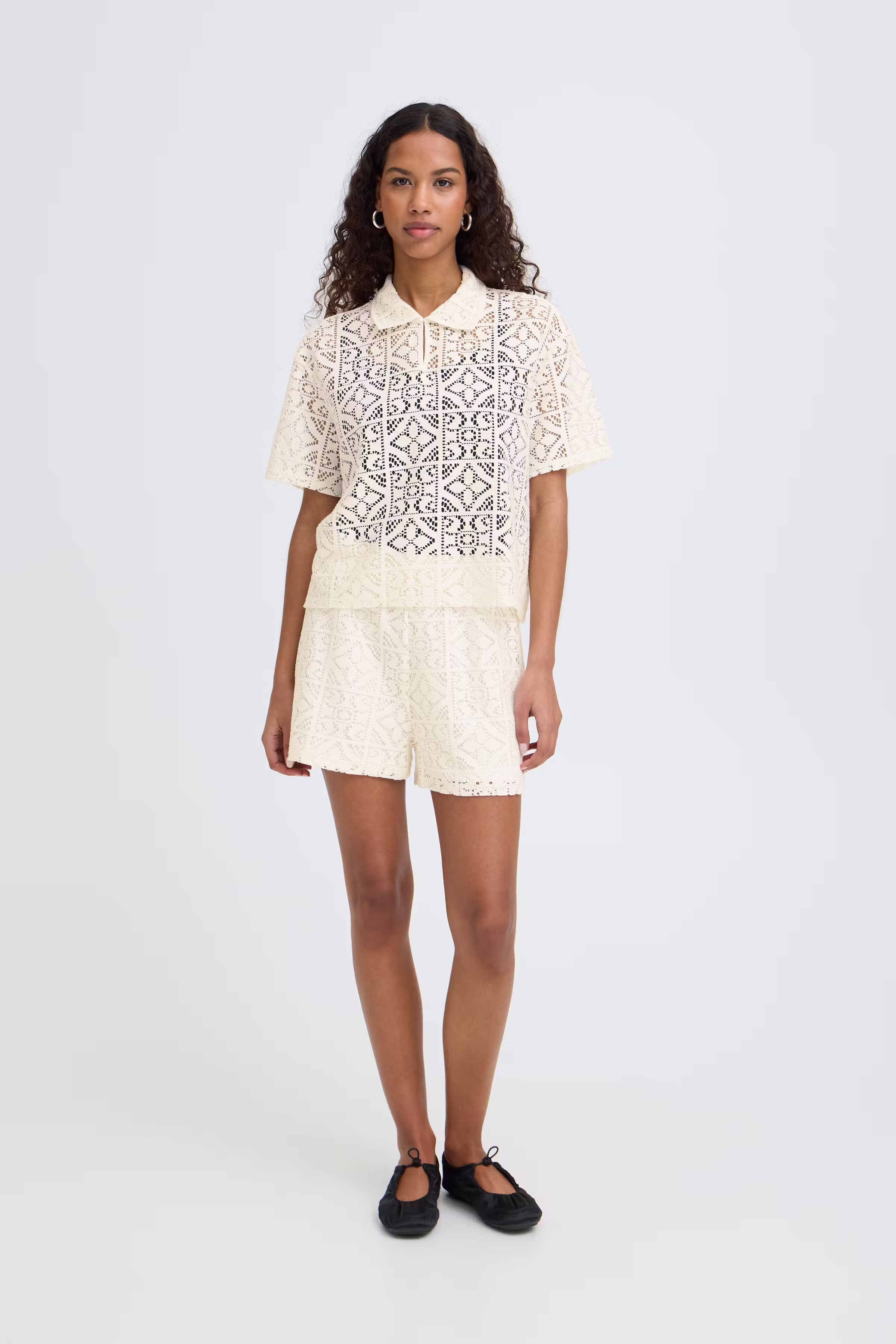 IHNAIMA T-shirt LOOKBOOK FRONT 20125459-114201