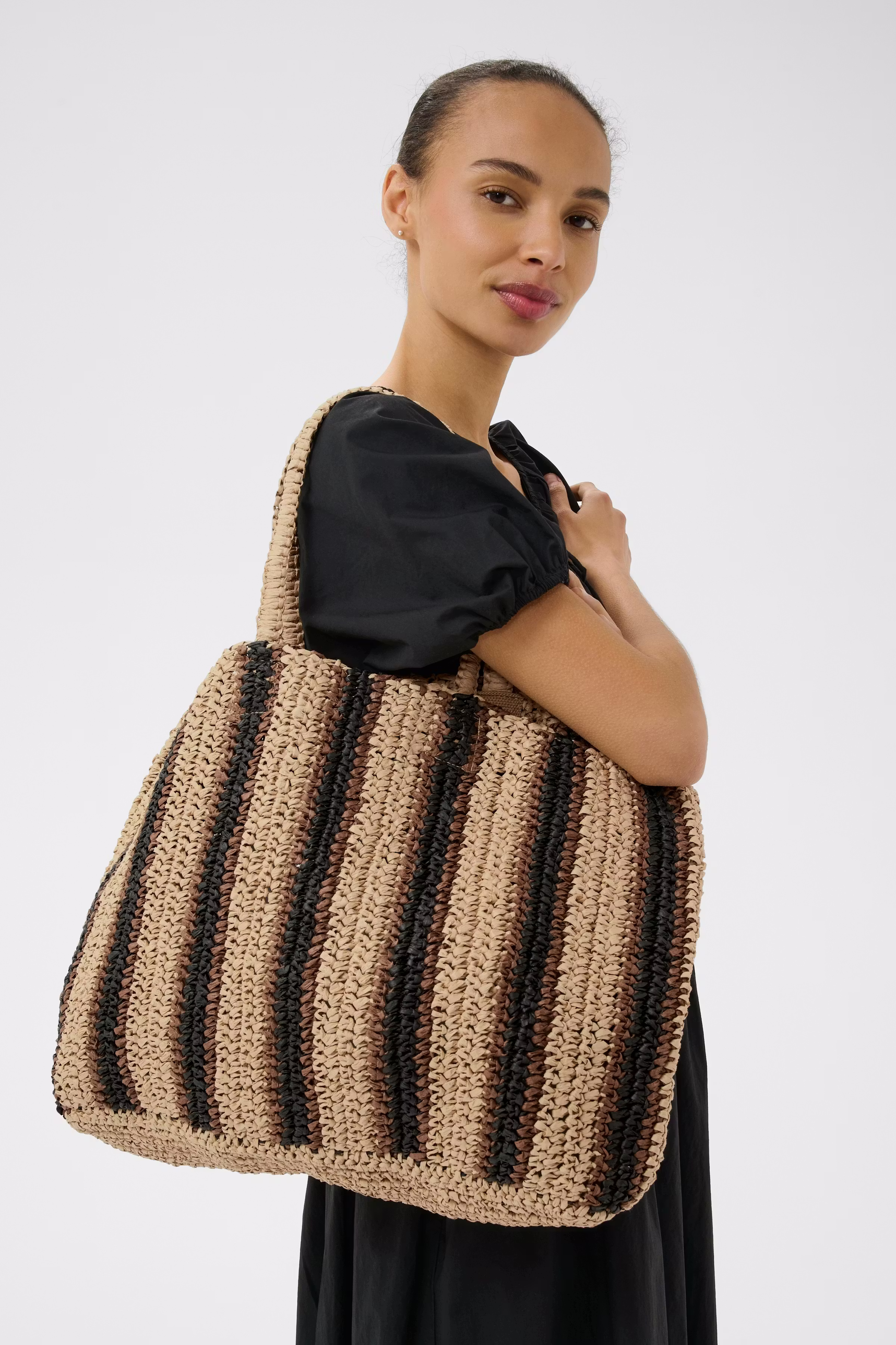 GiorgiaPW Tasche LOOKBOOK FRONT 30308696-305072