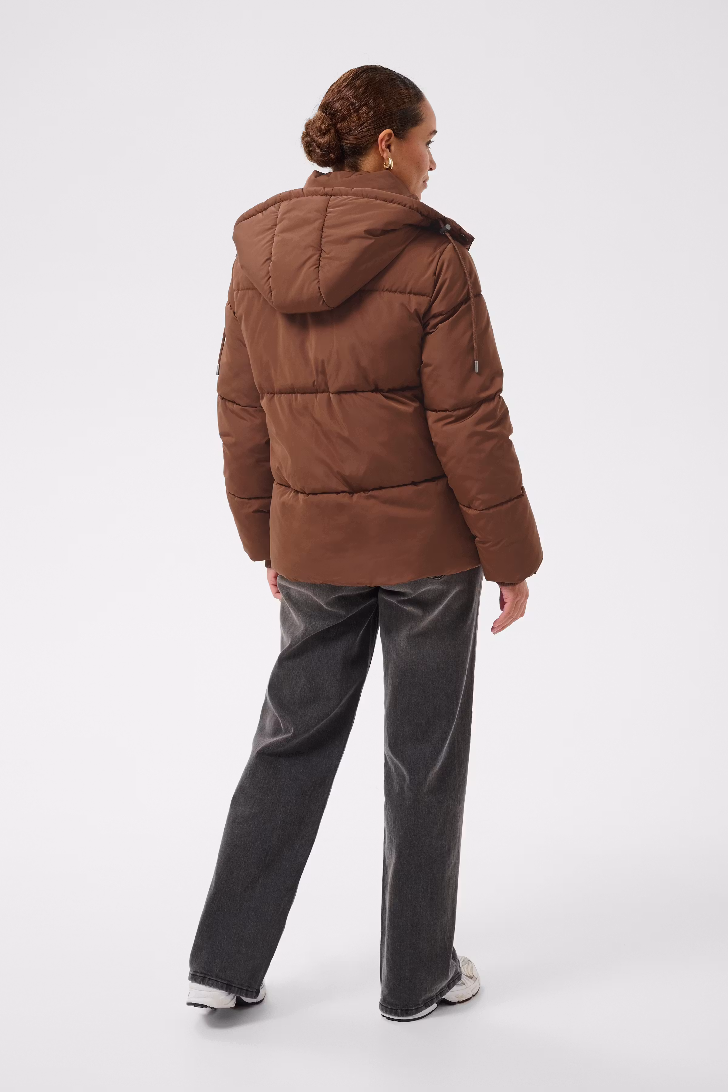 KAnikalui Outerwear LOOKBOOK BACK 10511828-191230
