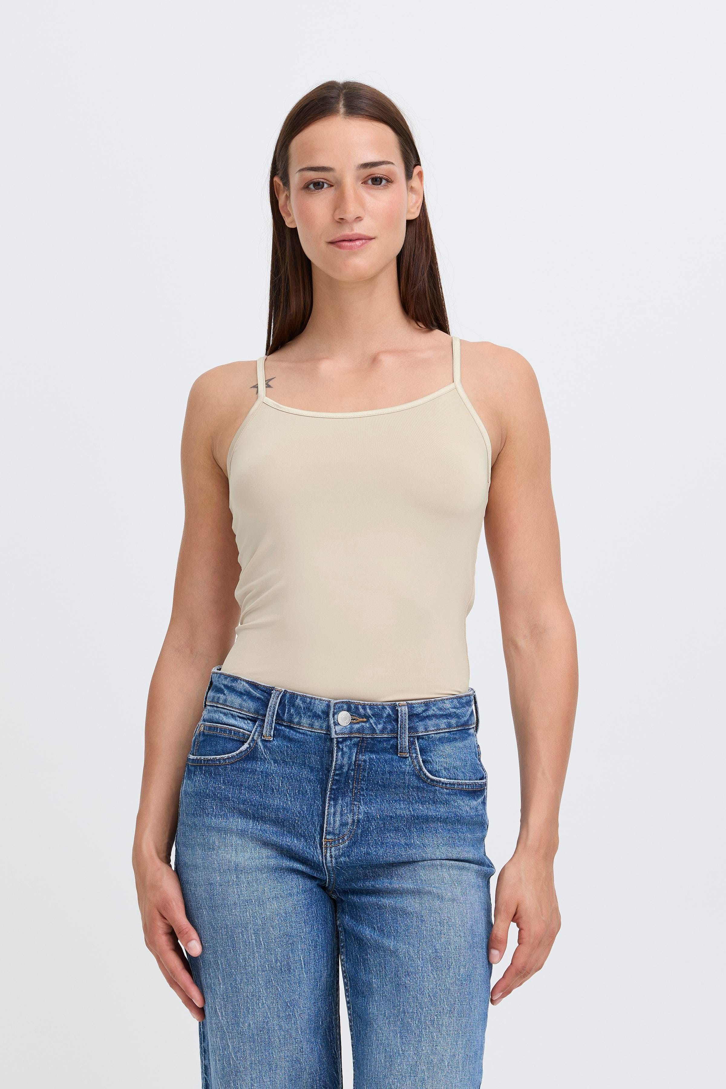 BYIANE Top LOOKBOOK FRONT 20805465-80122