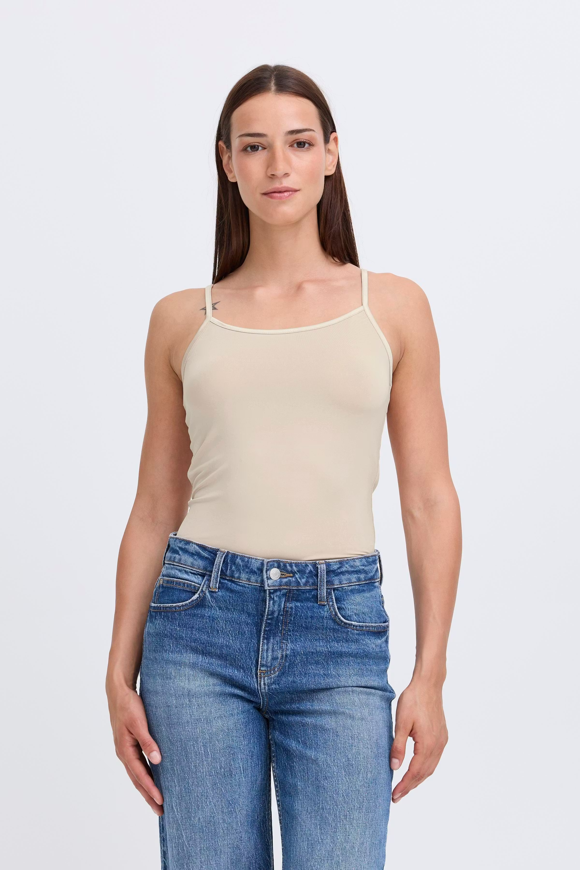 BYIANE Top LOOKBOOK FRONT 20805465-80122