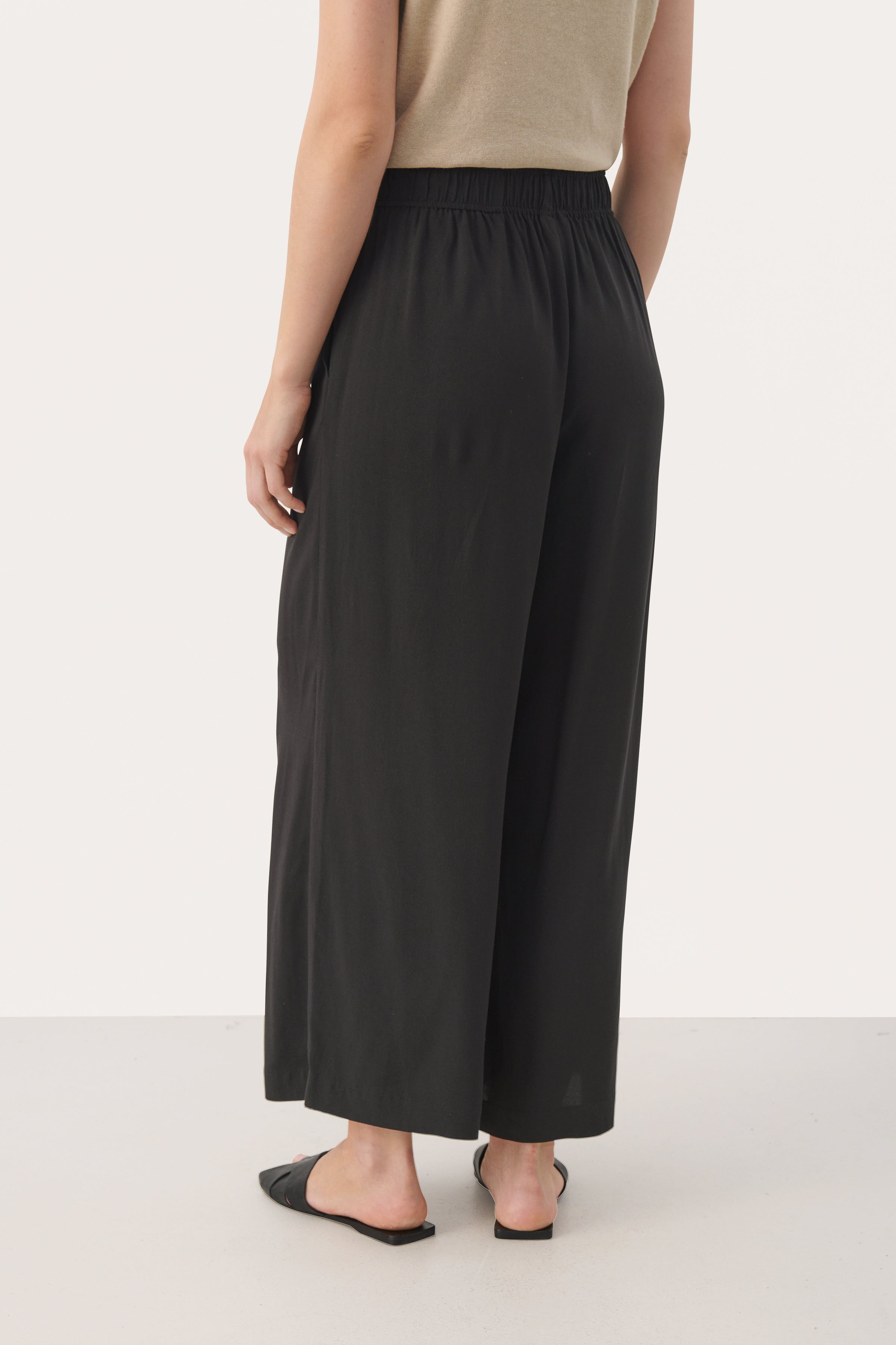 AlfiPW Trousers LOOKBOOK BACK 30308708-194008