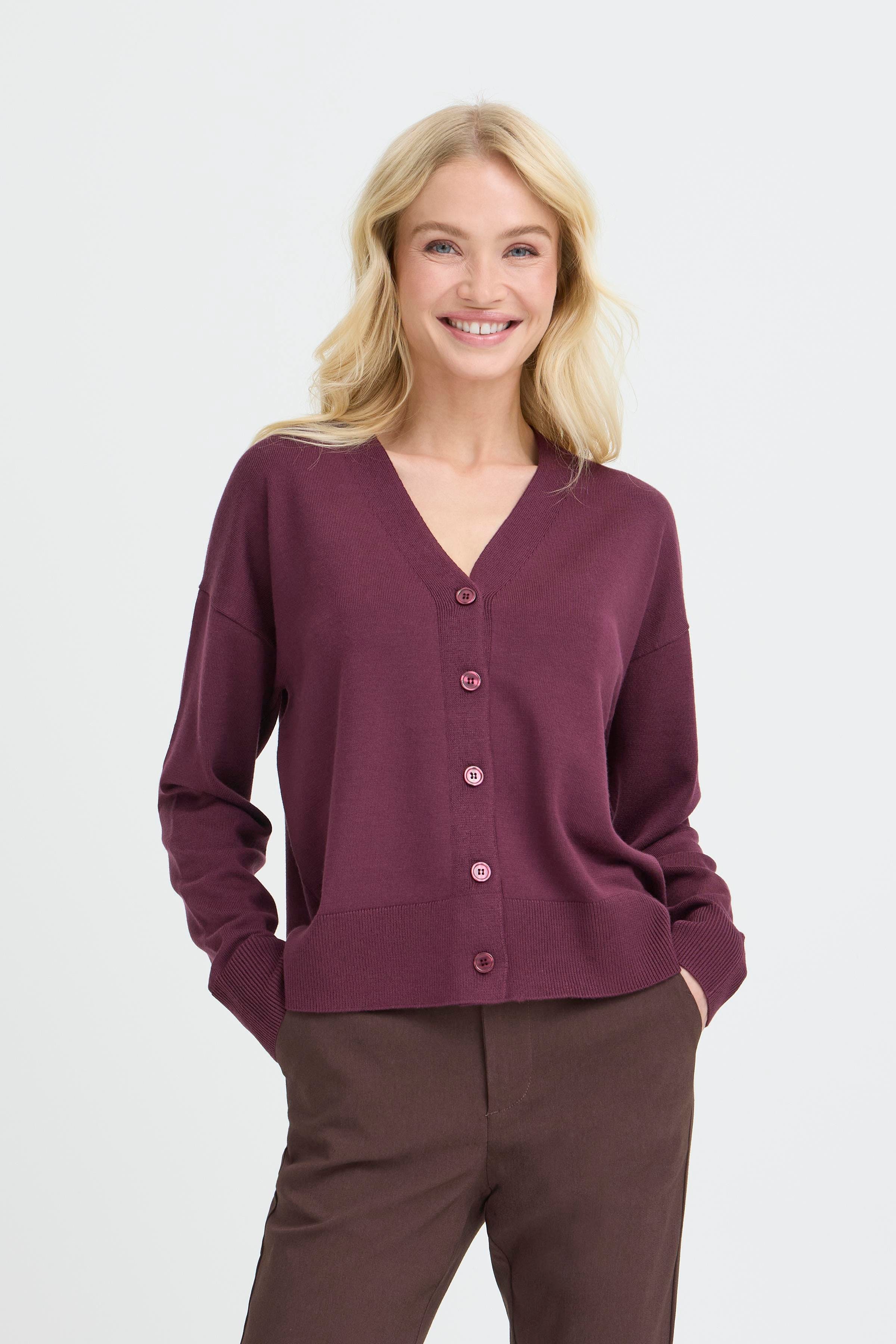 BYMMORLA Cardigan LOOKBOOK FRONT 20818583-191718