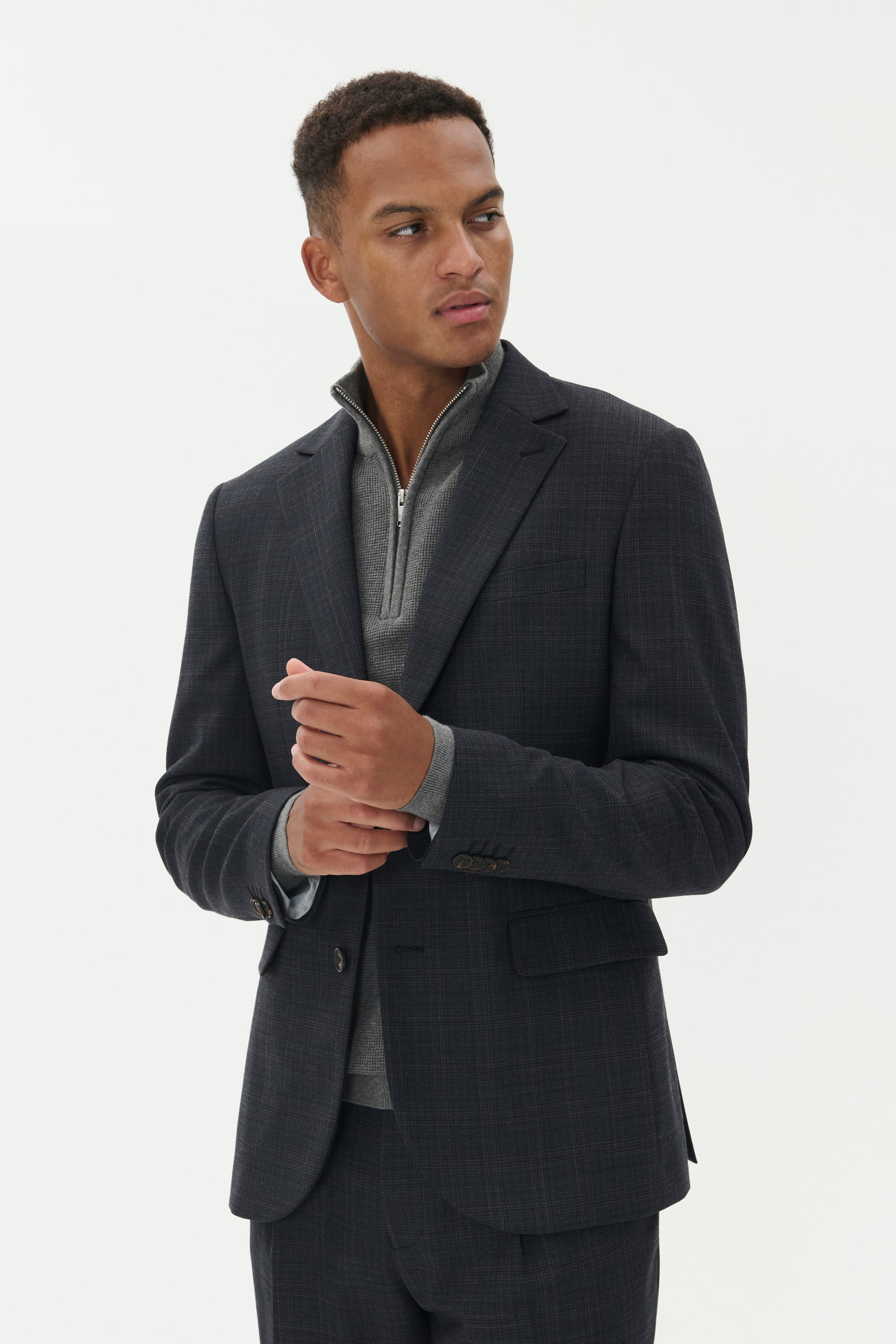 MAgeorge Blazer LOOKBOOK FRONT 30208682-191103