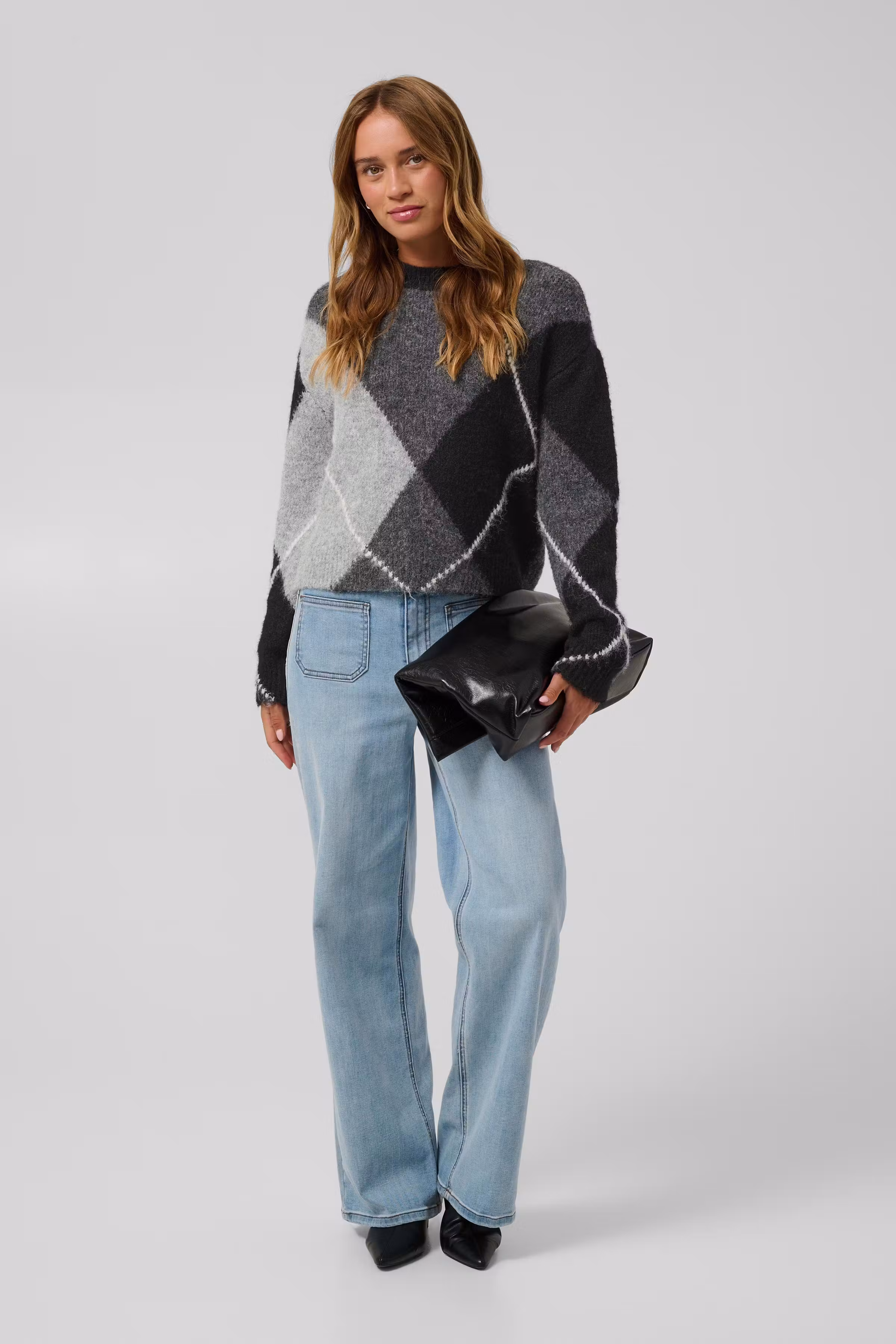 KAgrith Pullover LOOKBOOK FRONT 10512015-109725