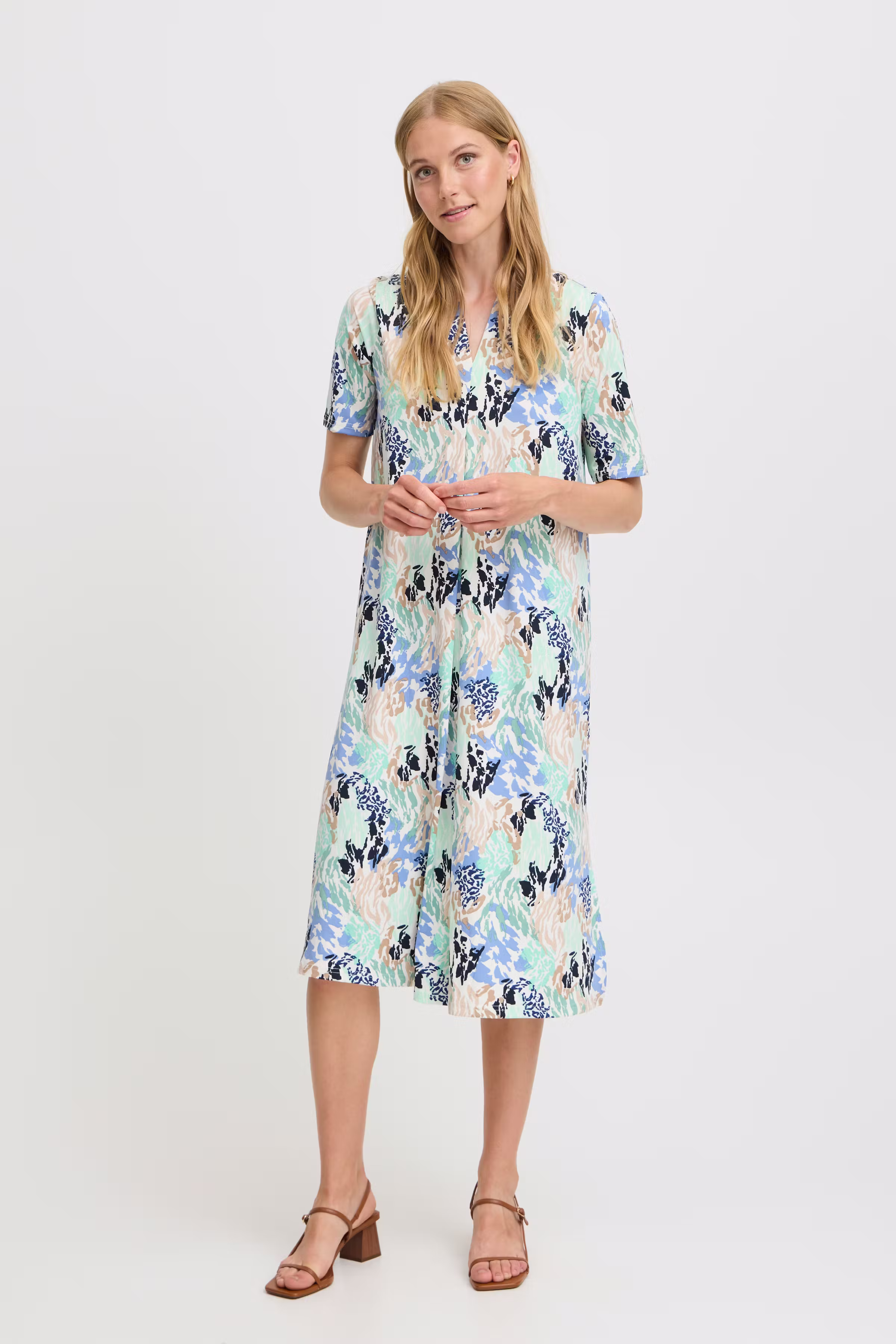 FRSEEN Tunika LOOKBOOK FRONT 20613922-203177