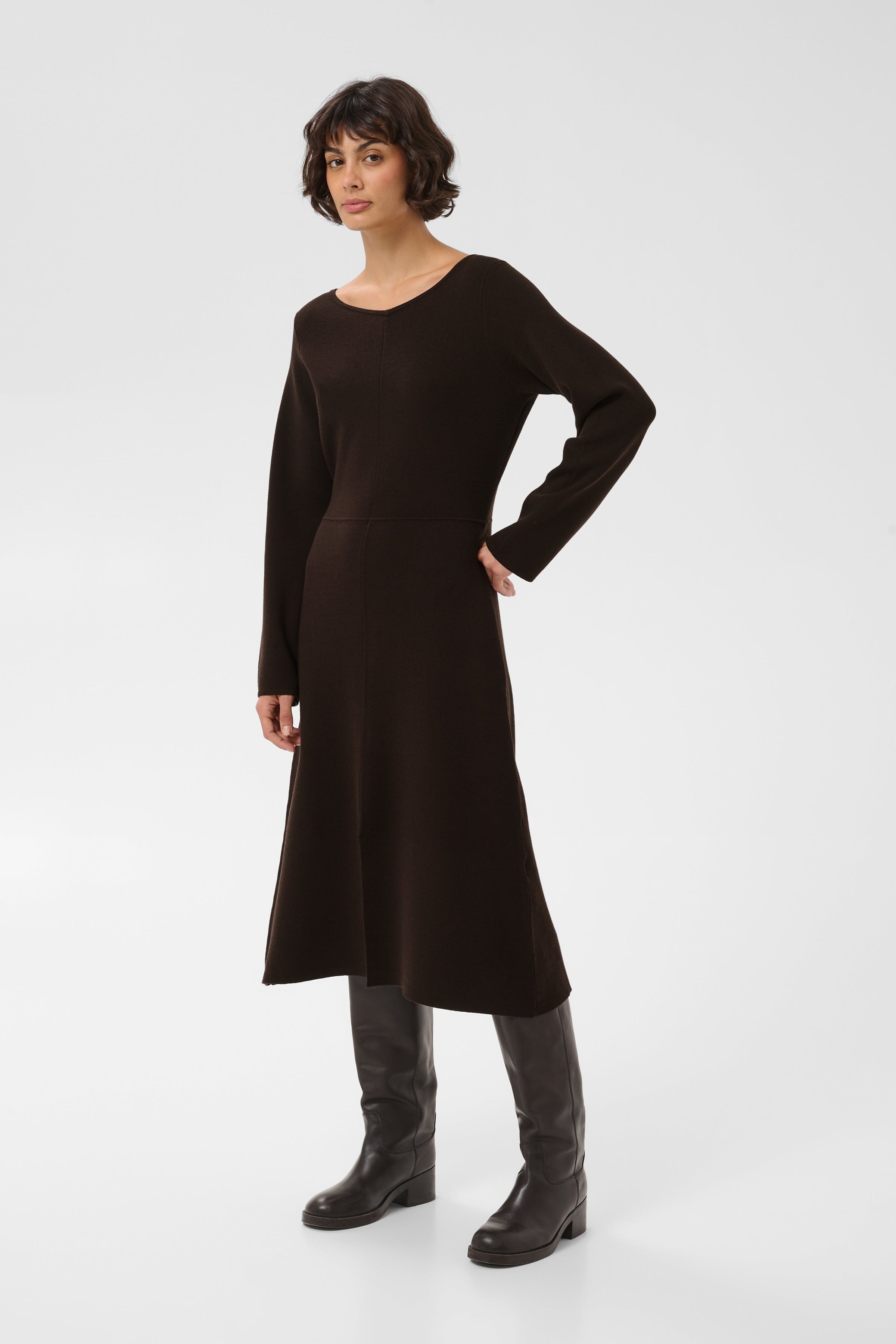 CeliiahPW LOOKBOOK FRONT 30311296-191106