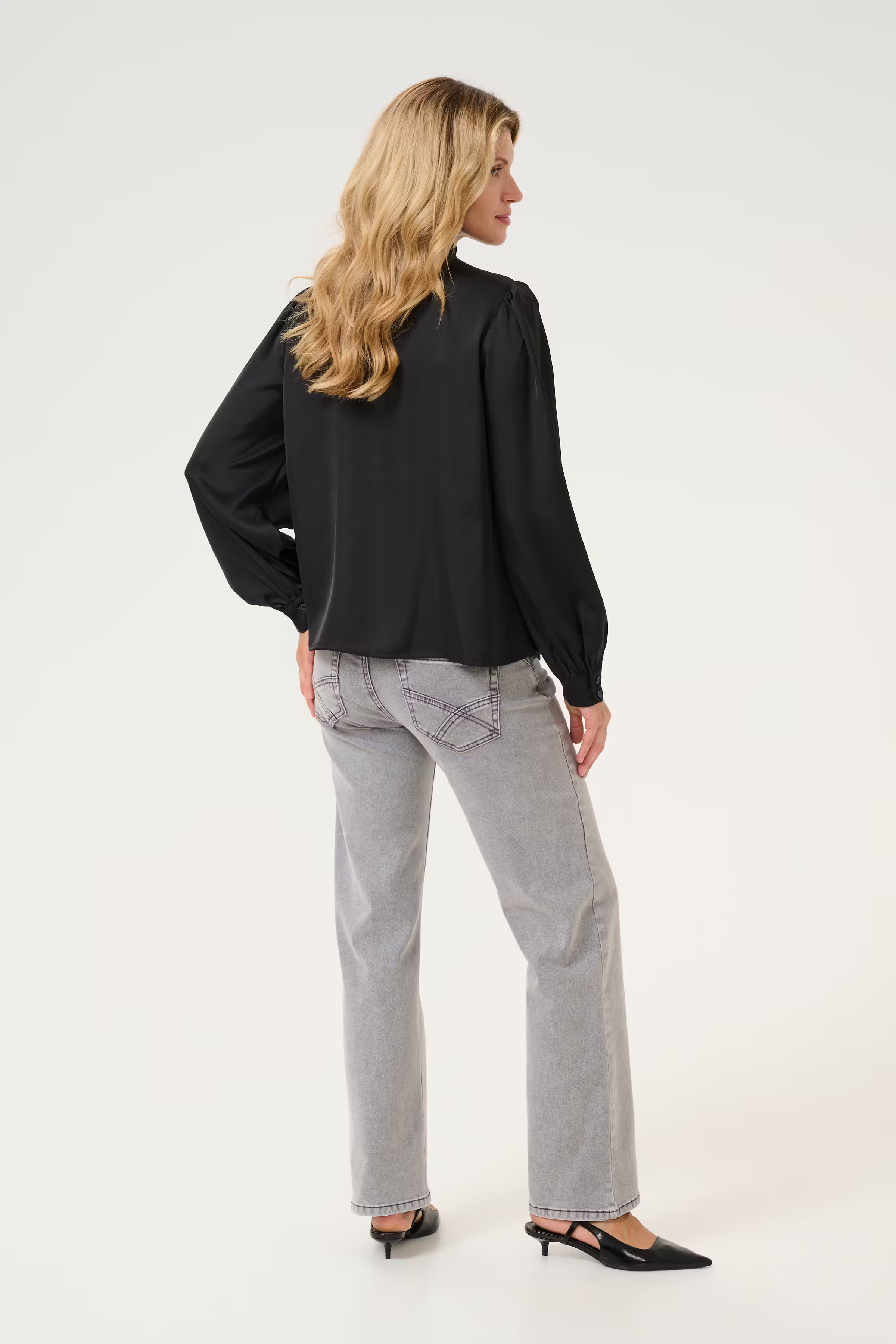 CRLovela Shirt LOOKBOOK BACK 10613638-100120