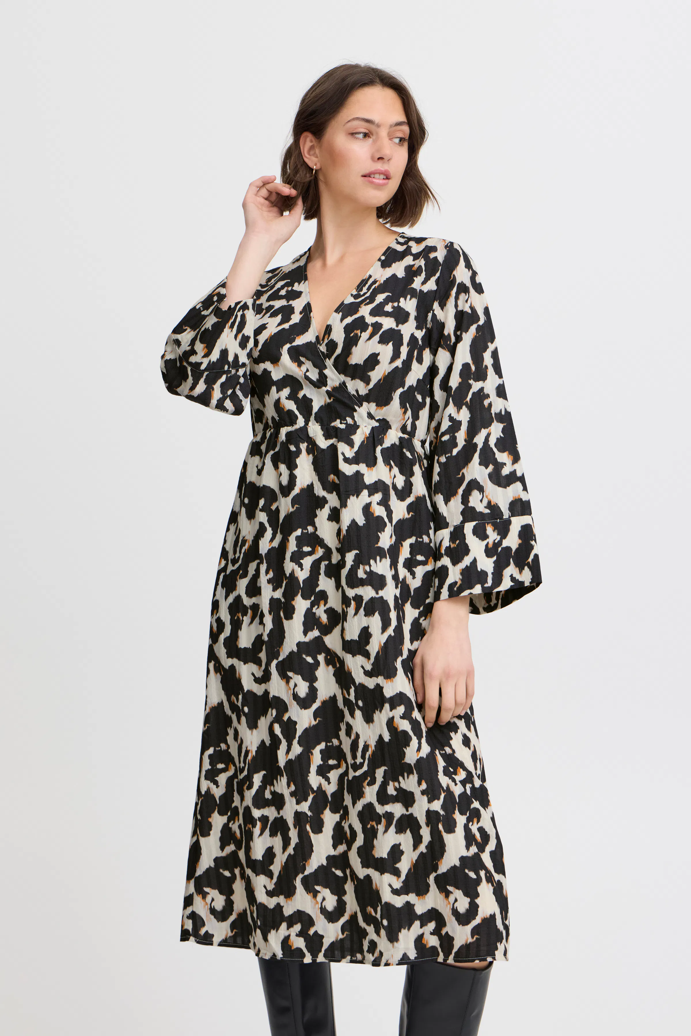 FRLELU Kjole LOOKBOOK FRONT 20614116-203440
