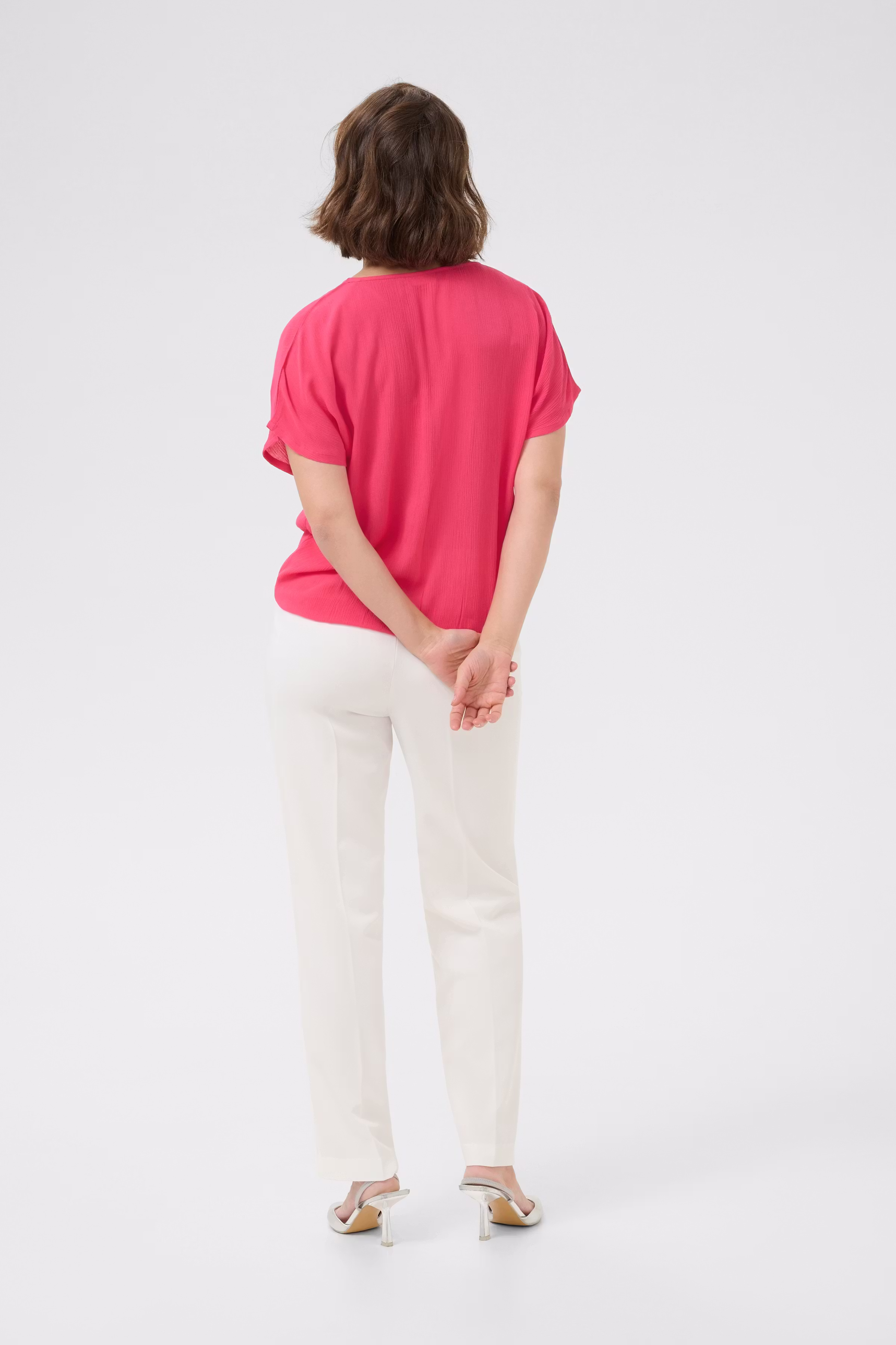 KAamber Blouse LOOKBOOK BACK 10500781-181754