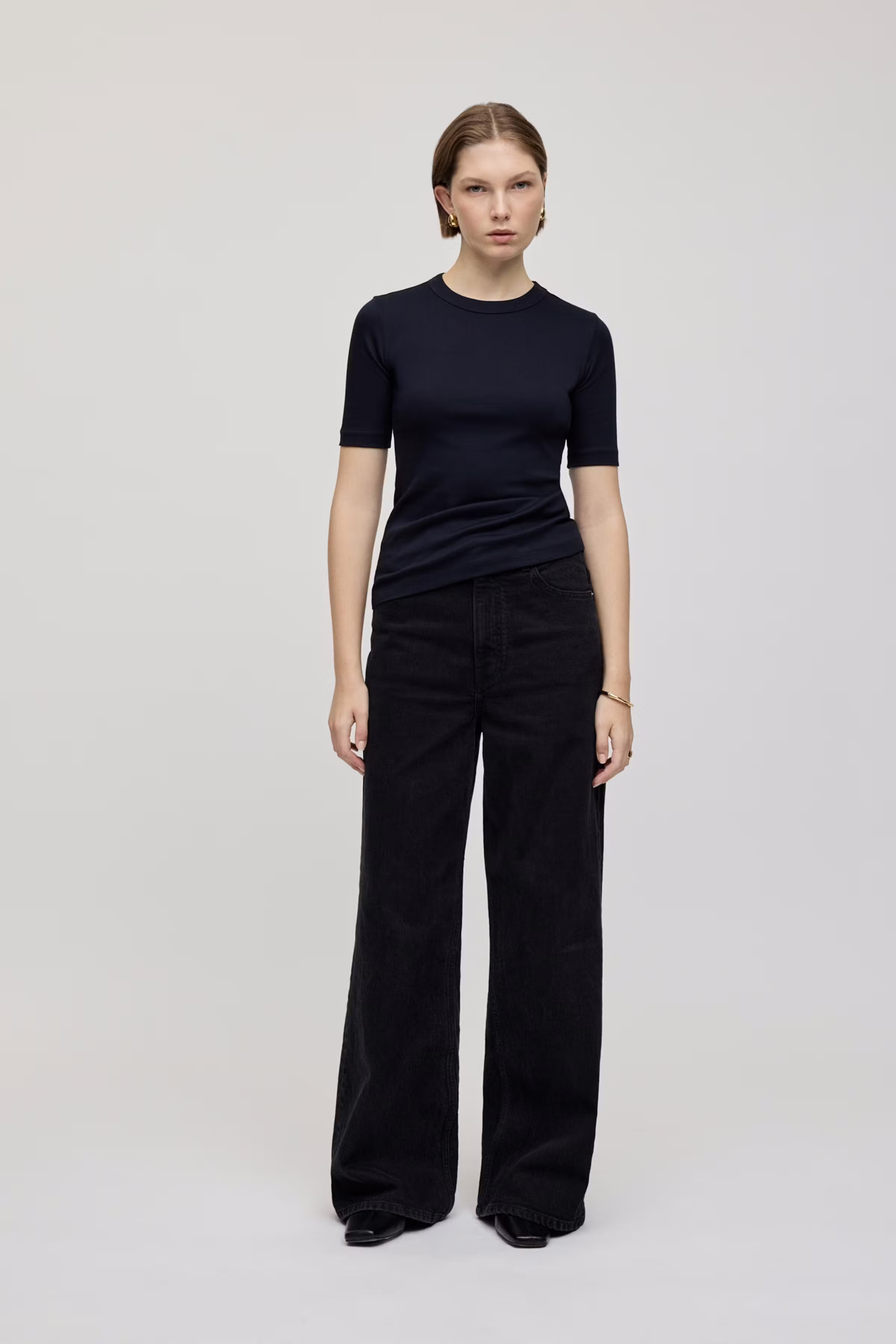 KRISTIN Top LOOKBOOK FRONT 30600546-BL900