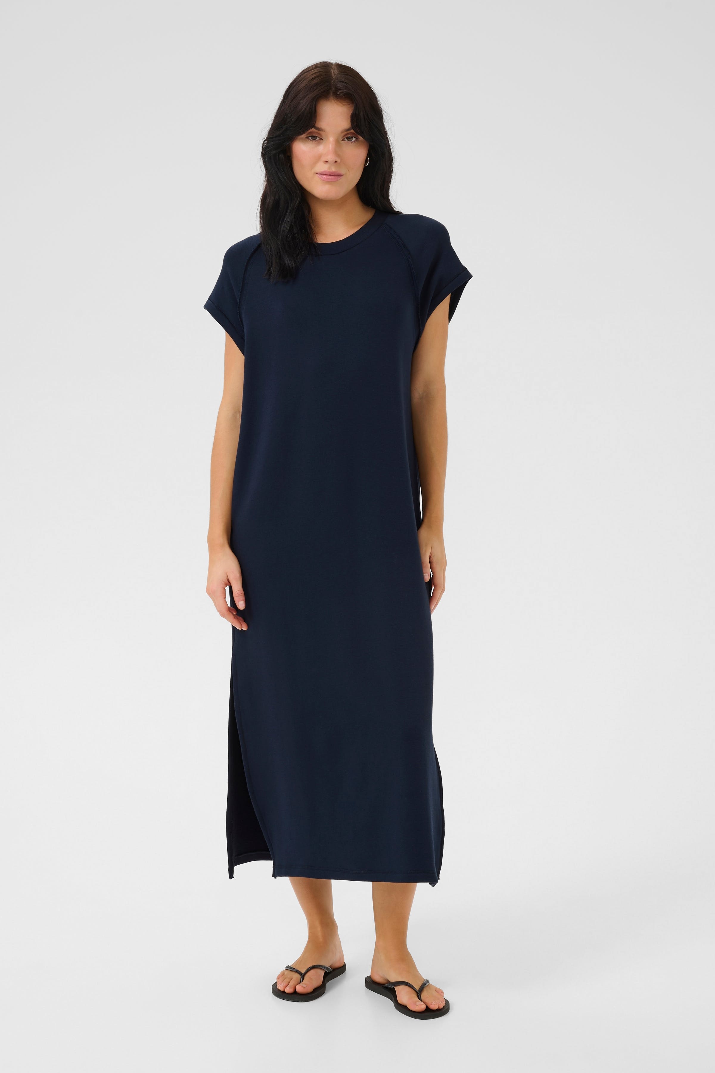 SaraMW Kleid LOOKBOOK FRONT 10705159-103565