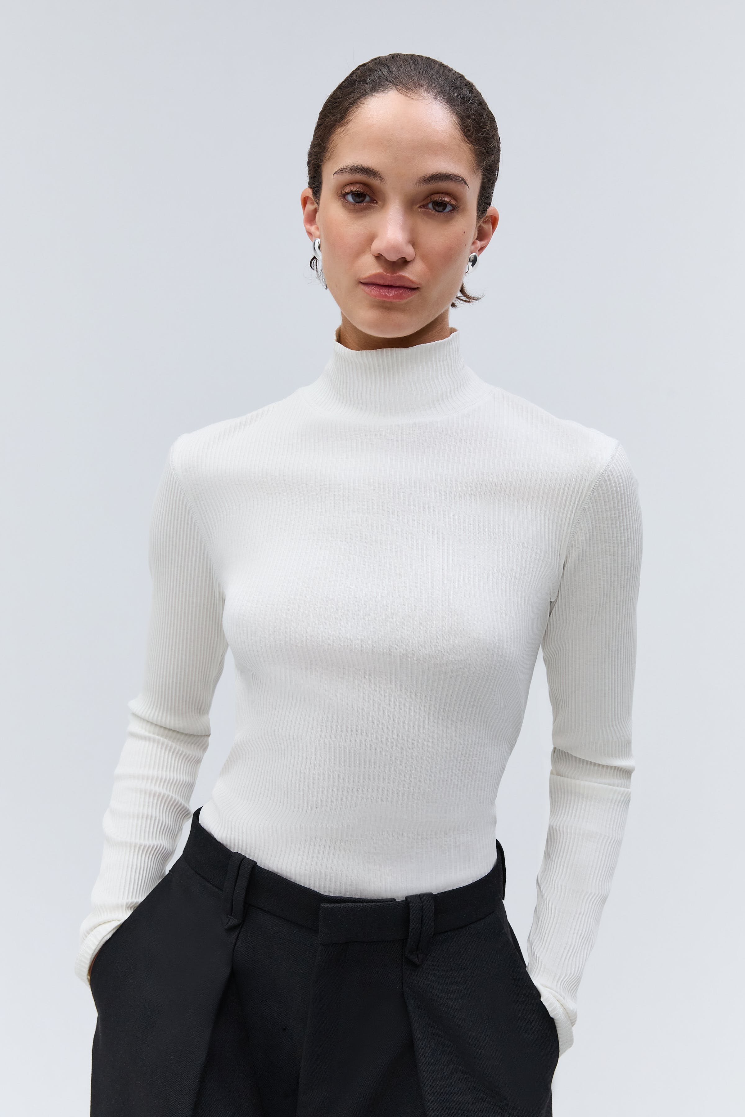 IOFemke Top LOOKBOOK FRONT 30600086-WH010