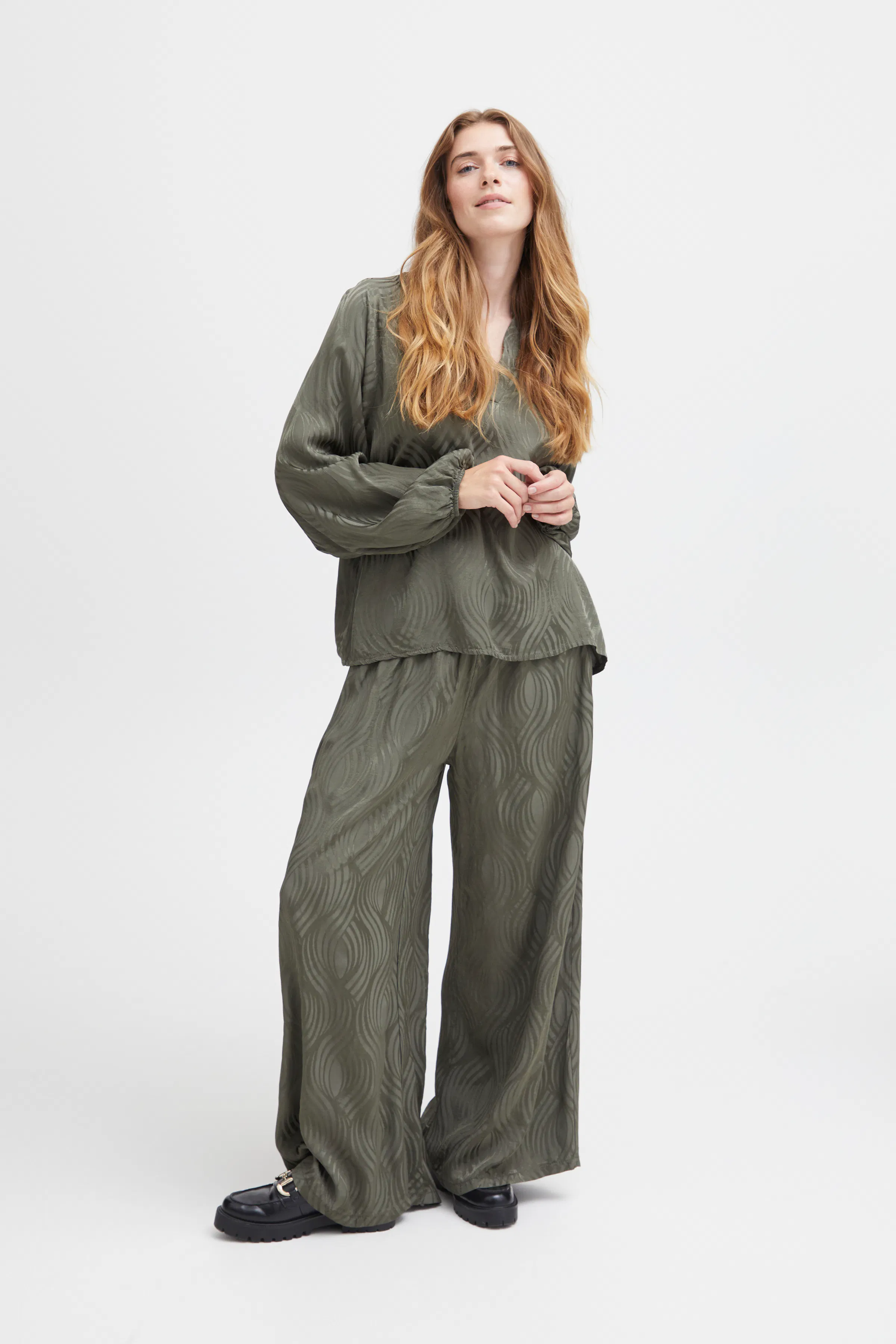 SBROSSO Bluse LOOKBOOK FRONT 22100383-190414