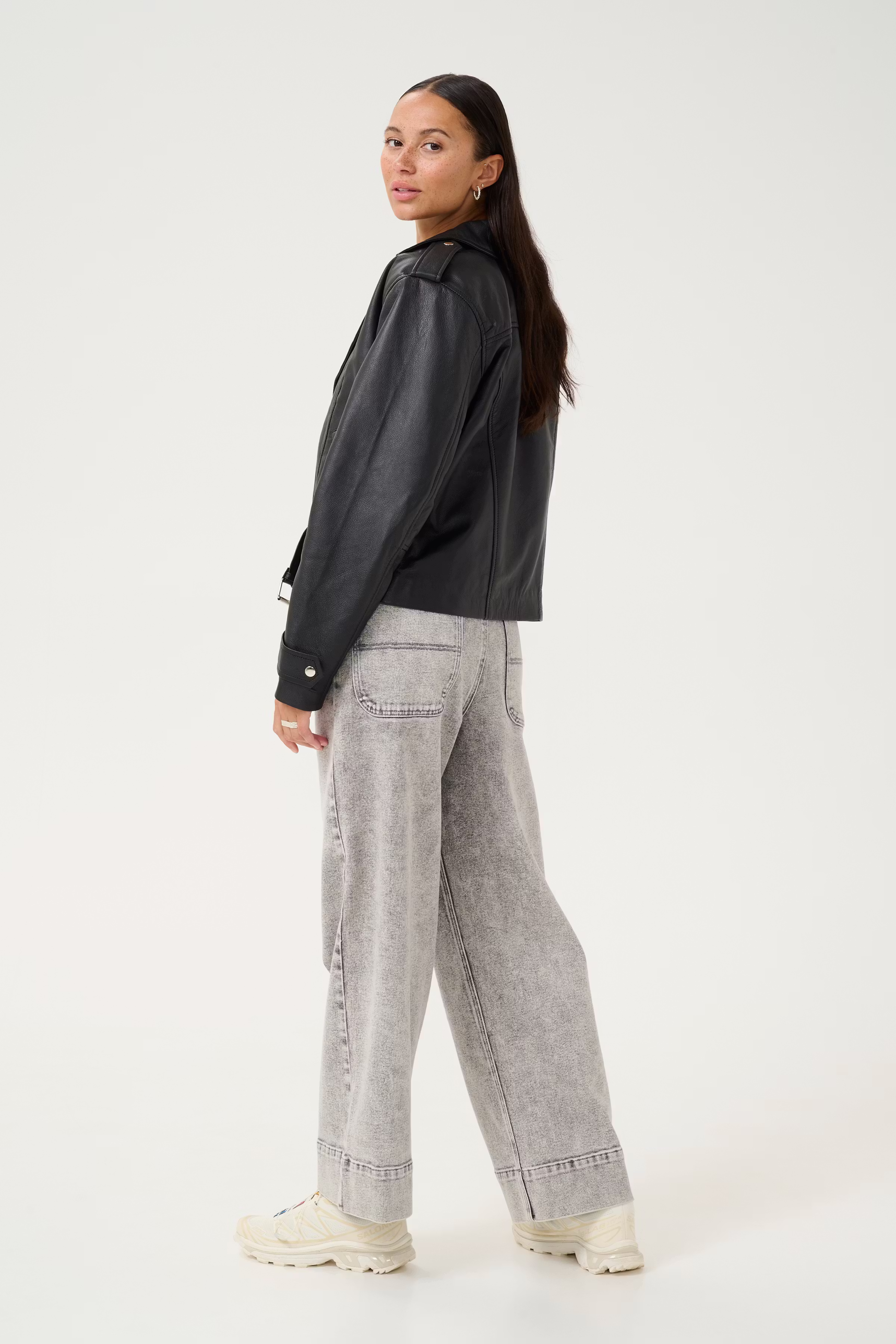 KAsue Skinnjakke LOOKBOOK BACK 10552375-100121