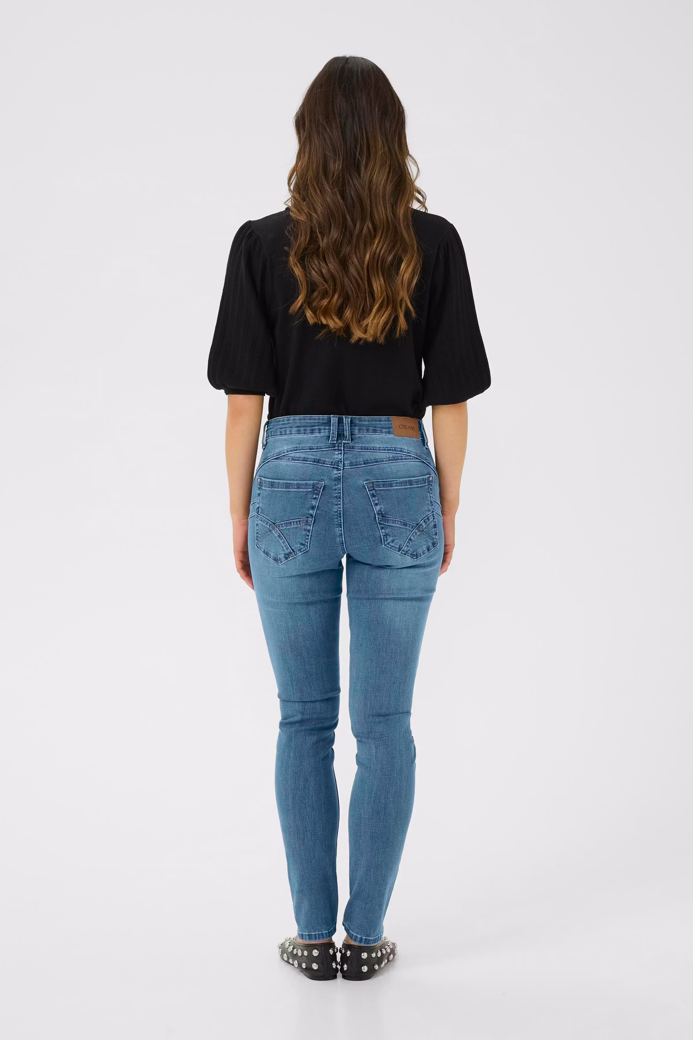 Amalie Jeans LOOKBOOK BACK 10604221-100116