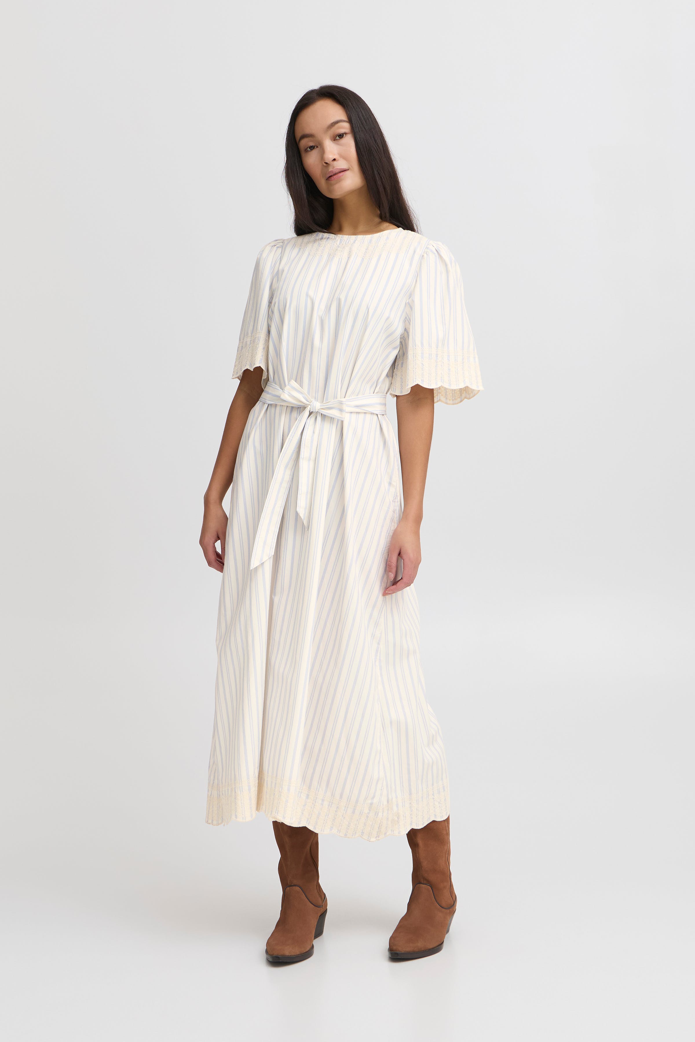 IRMABJA Kleid LOOKBOOK FRONT 20122708-130905