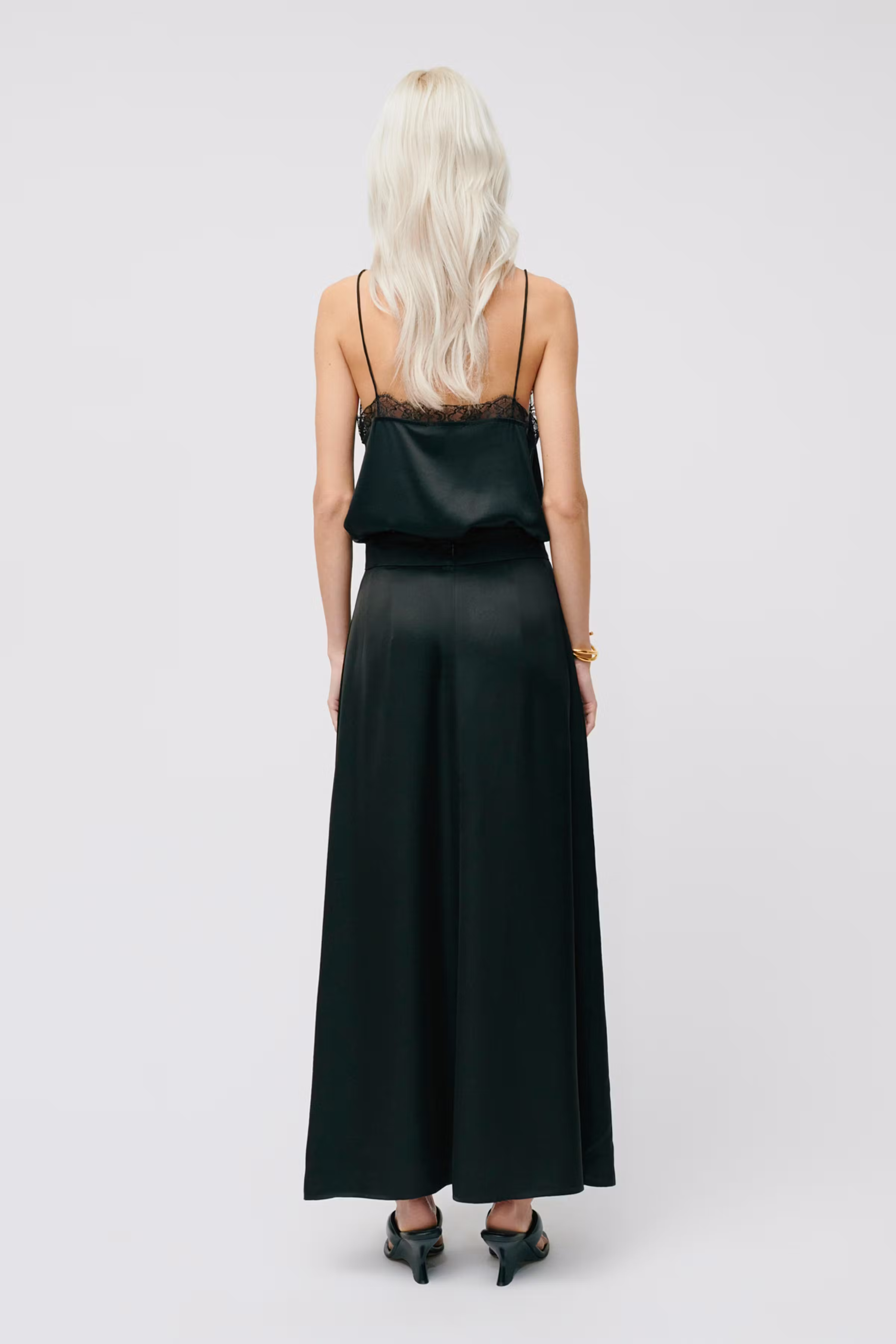 SANNA Rock LOOKBOOK BACK 30600528-BK999