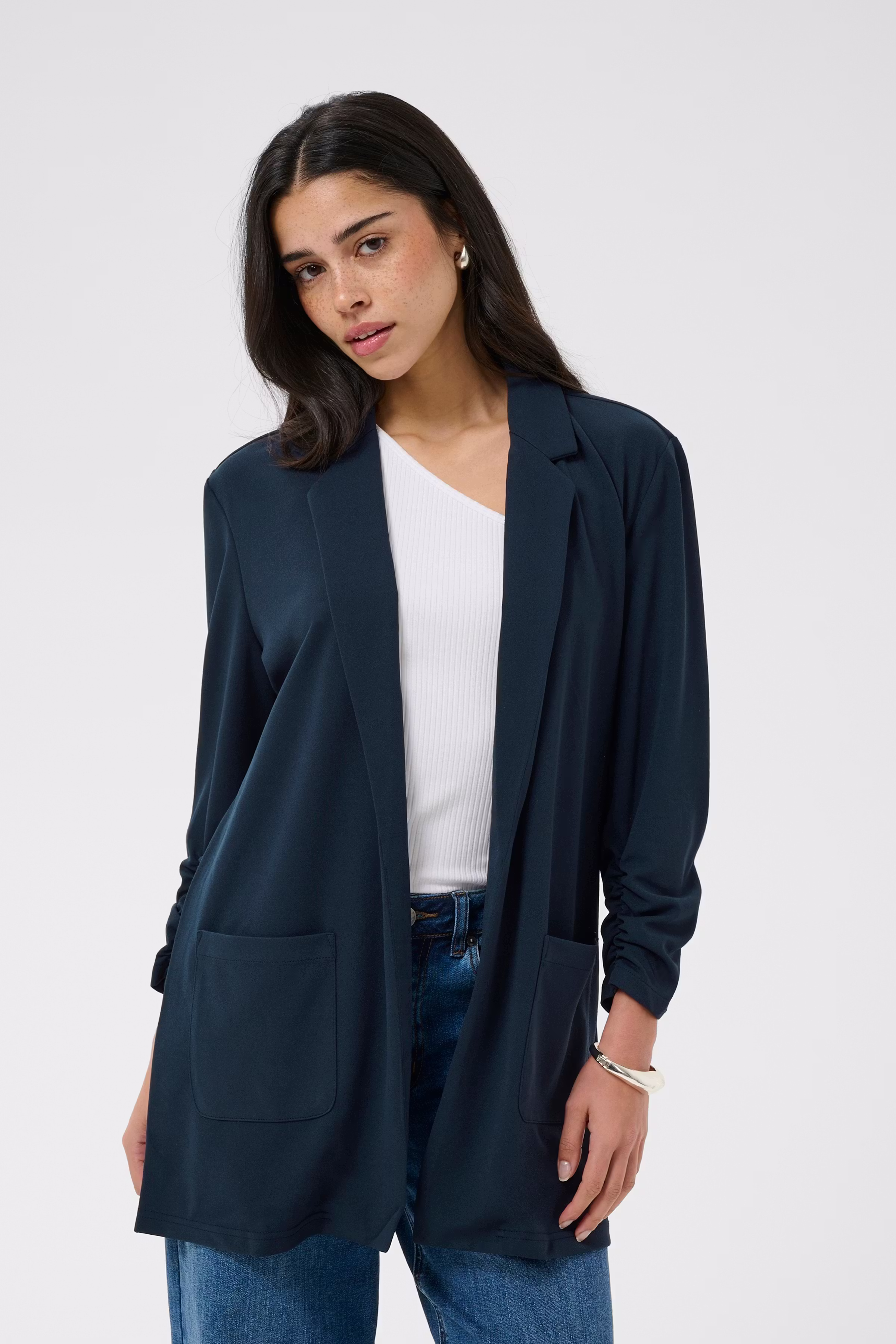 KAphoebe Blazer LOOKBOOK FRONT 10511489-194020