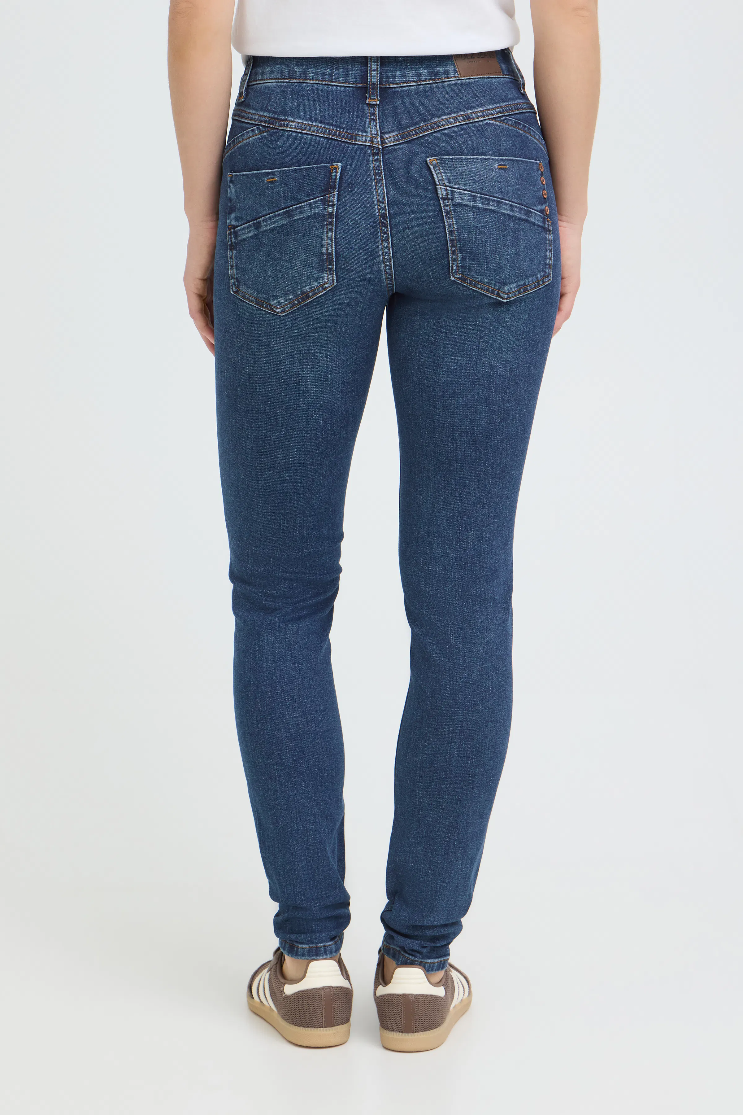 PZCARMEN HW Jeans Skinny Leg LOOKBOOK BACK 50204829-200002