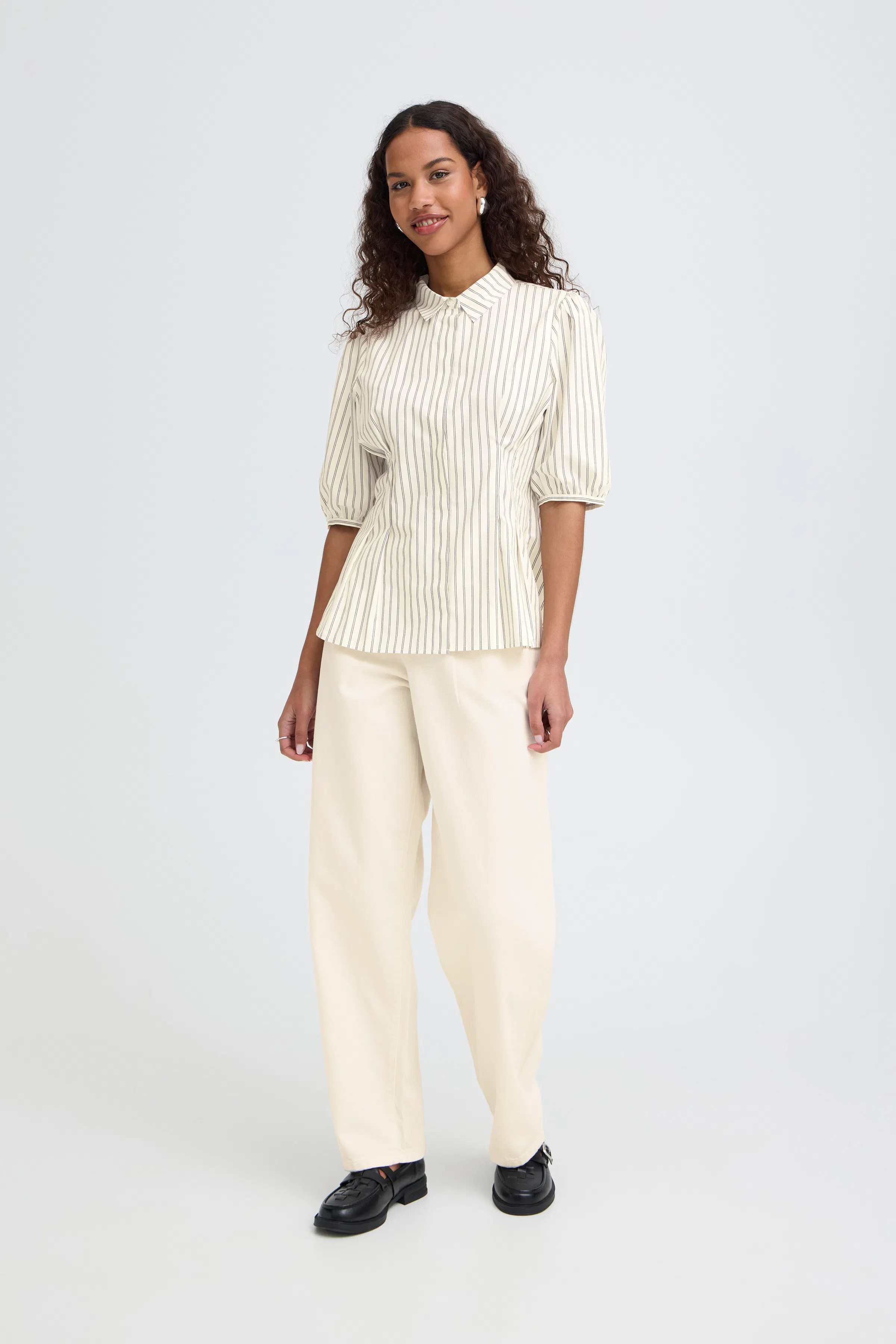 IHJULE Skjorta LOOKBOOK FRONT 20125515-900005498