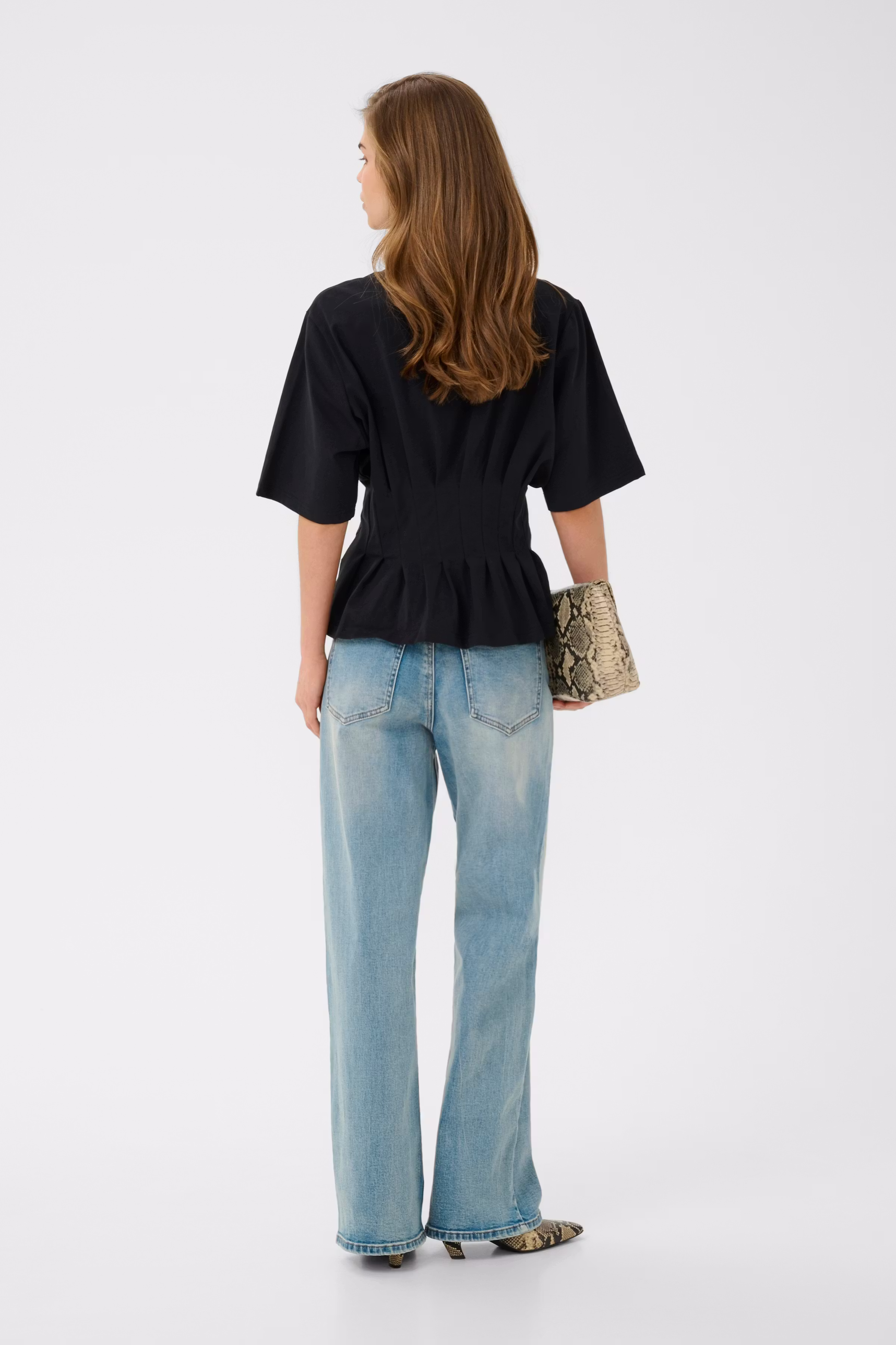 GZinez T-shirt LOOKBOOK BACK 10910147-100017