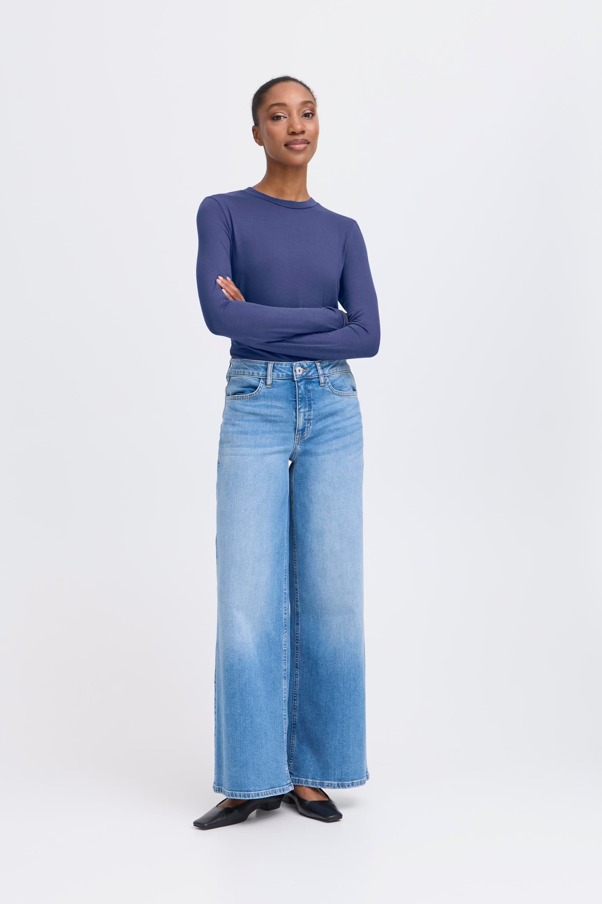 IHPHILUCA T-shirt LOOKBOOK FRONT 20117290-193925