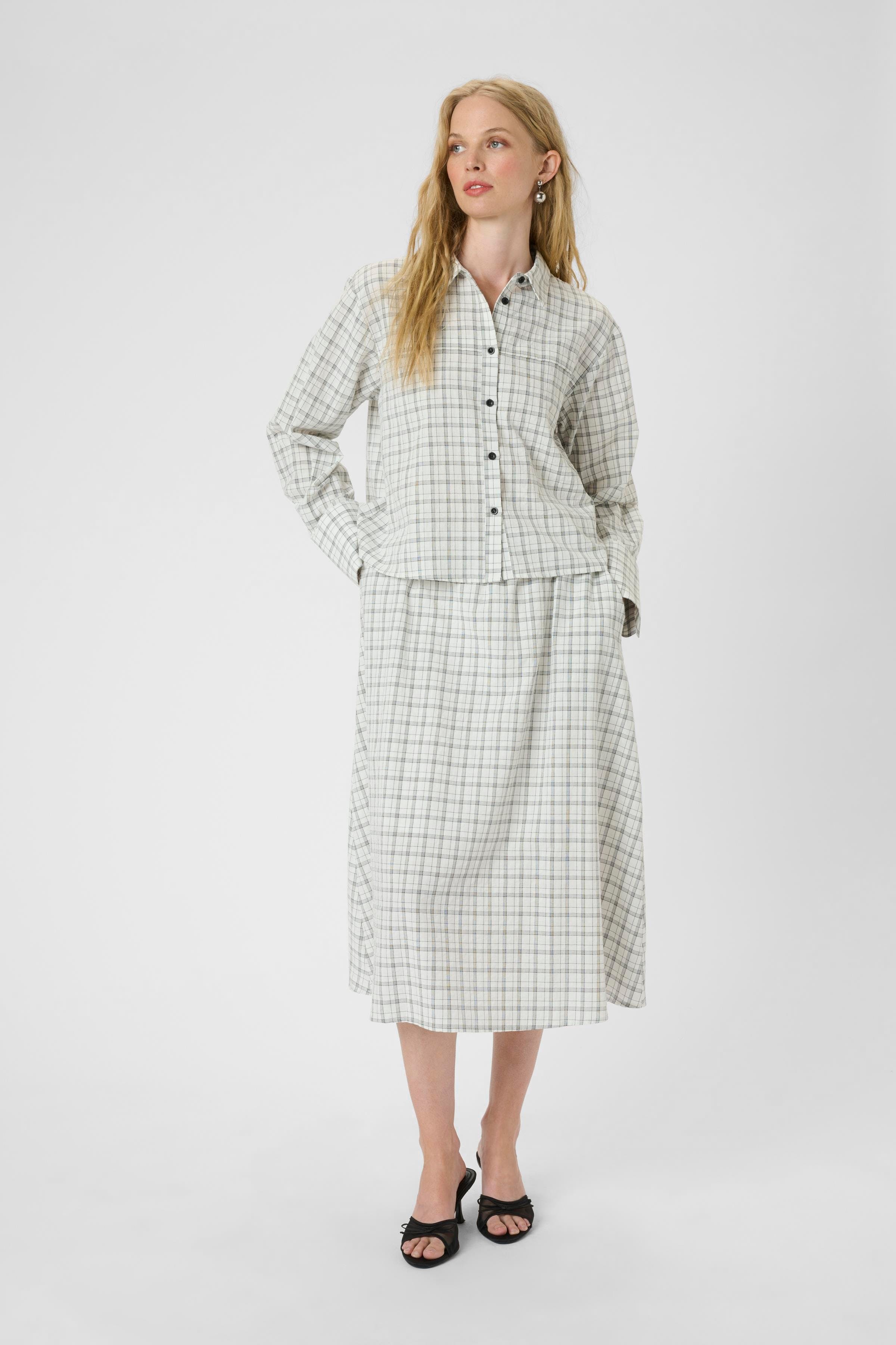 KBAlexandra Rock LOOKBOOK FRONT 10105823-108975