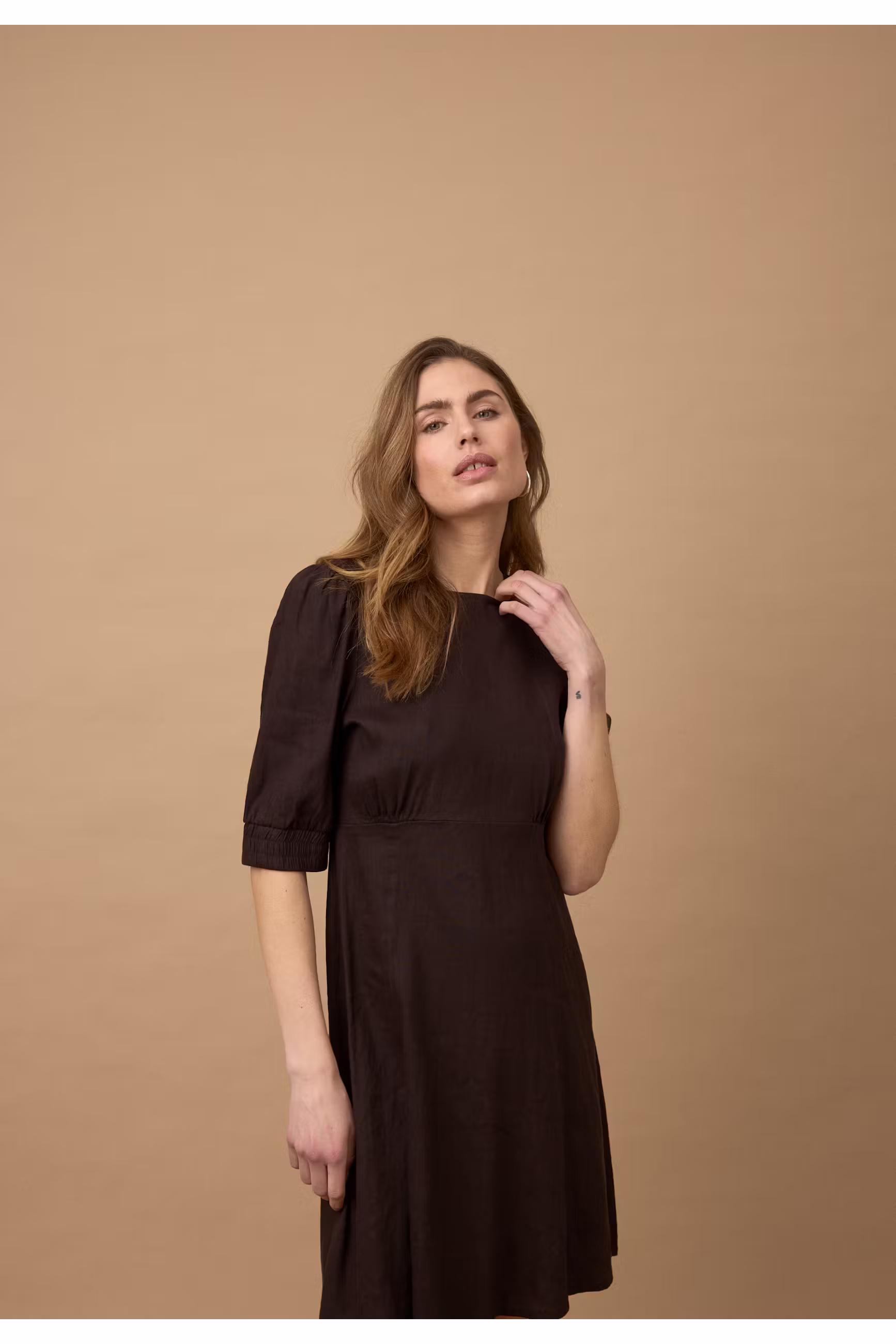 PZLUCA Kjole LOCATION NONE 50210430-191103