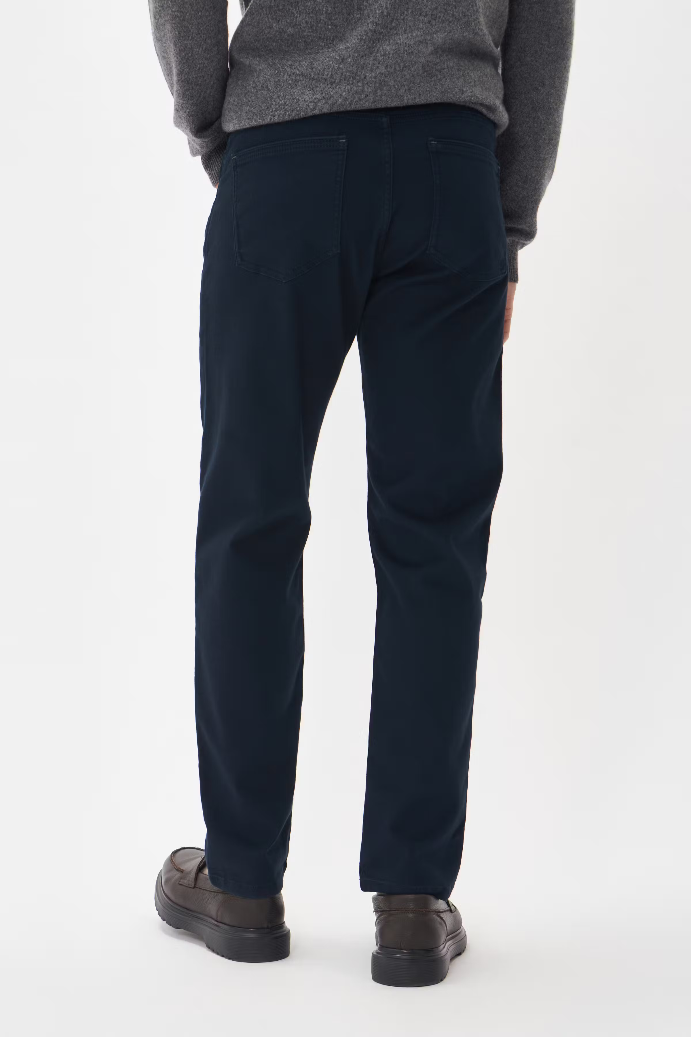 MApearce Hose LOOKBOOK BACK 30207026-194011