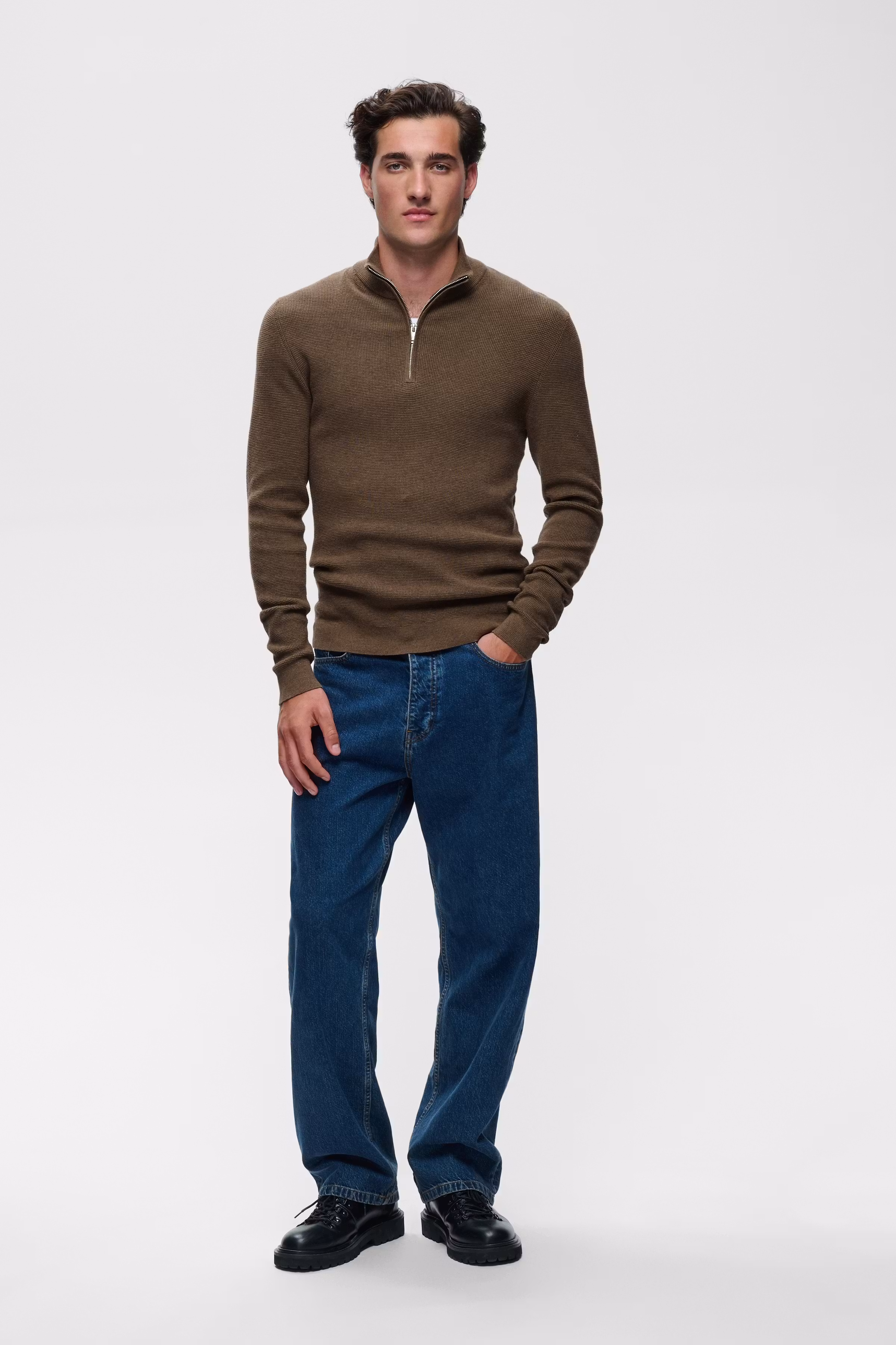 MAlagoon Half-Zip Pullover LOOKBOOK FRONT 30207192-1908081