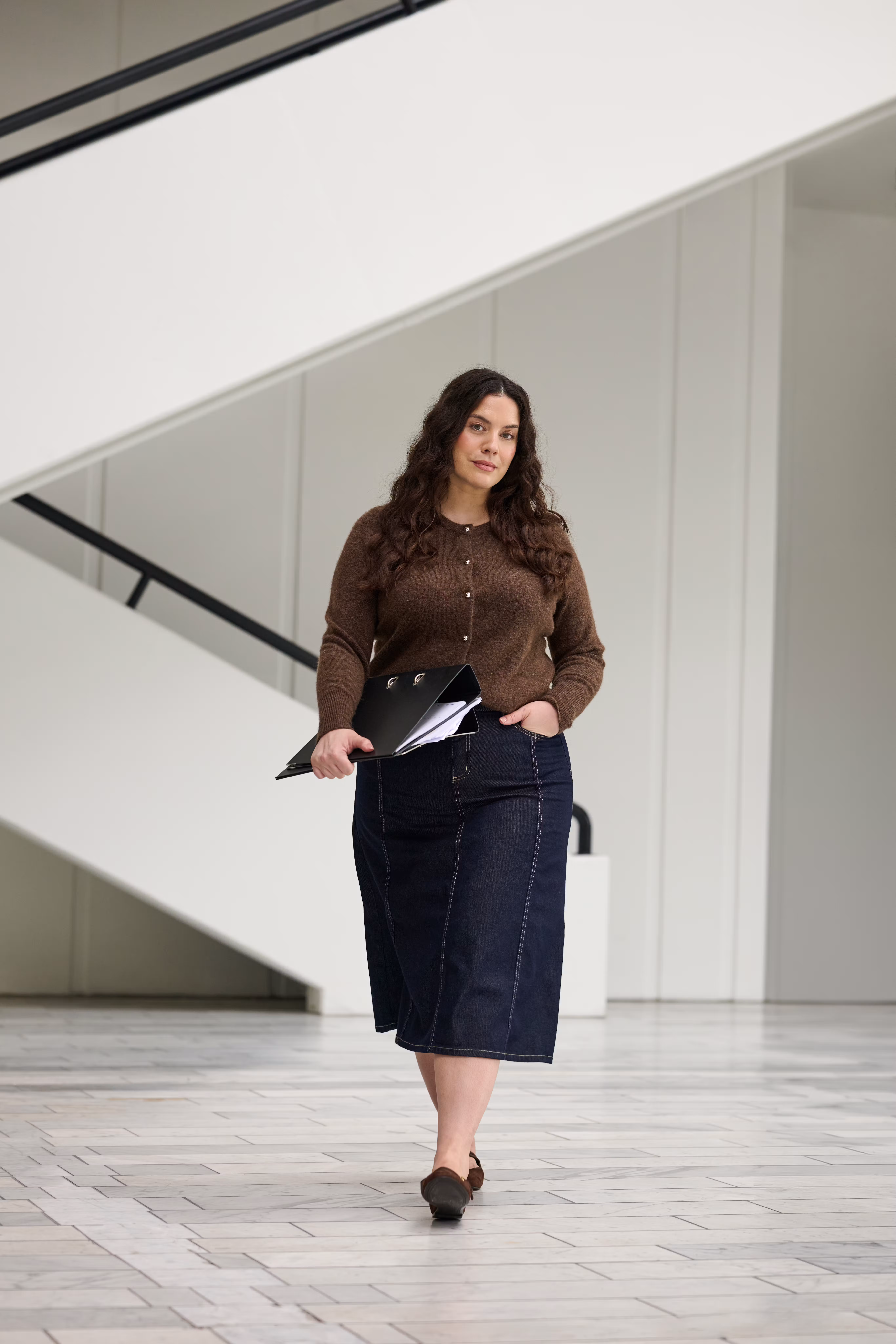 KCniela Cardigan LOCATION NONE 10583699-1911161