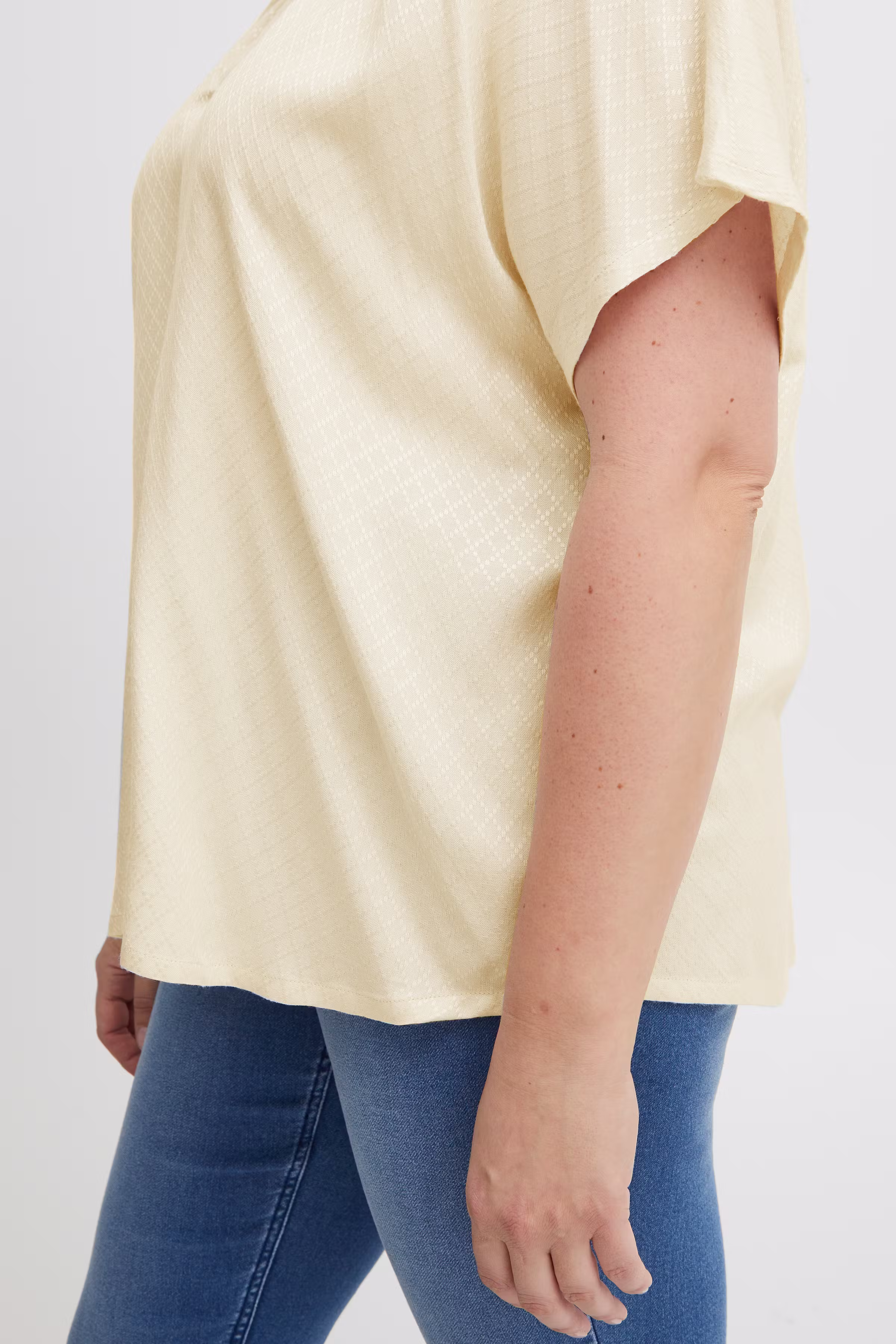 FPNEMMA Blouse LOOKBOOK DETAIL 20612657-130905