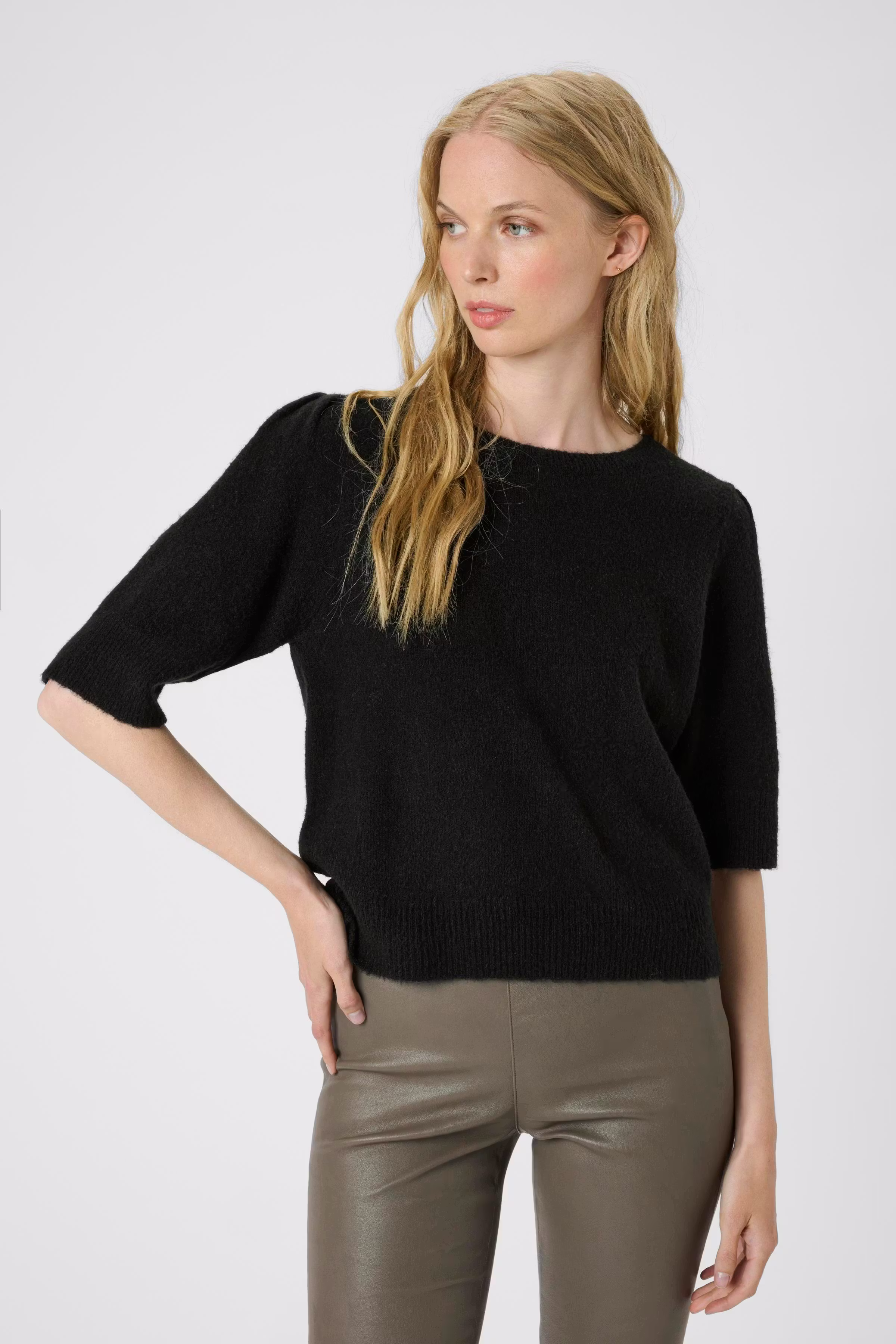 KBNoabelle Pullover LOOKBOOK FRONT 10105079-194008