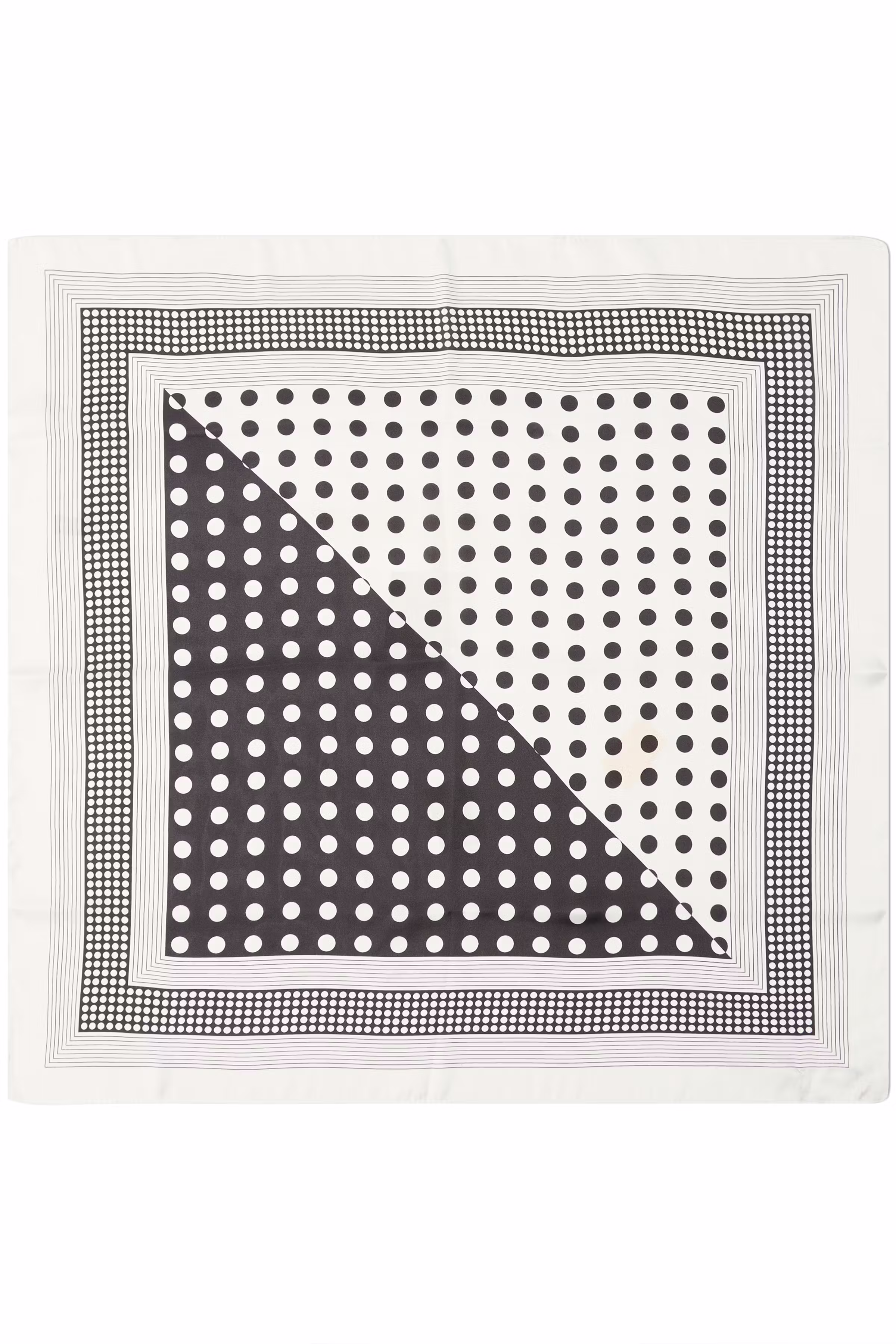 IAJZA Skjerf PACK DETAIL 20125329-194008