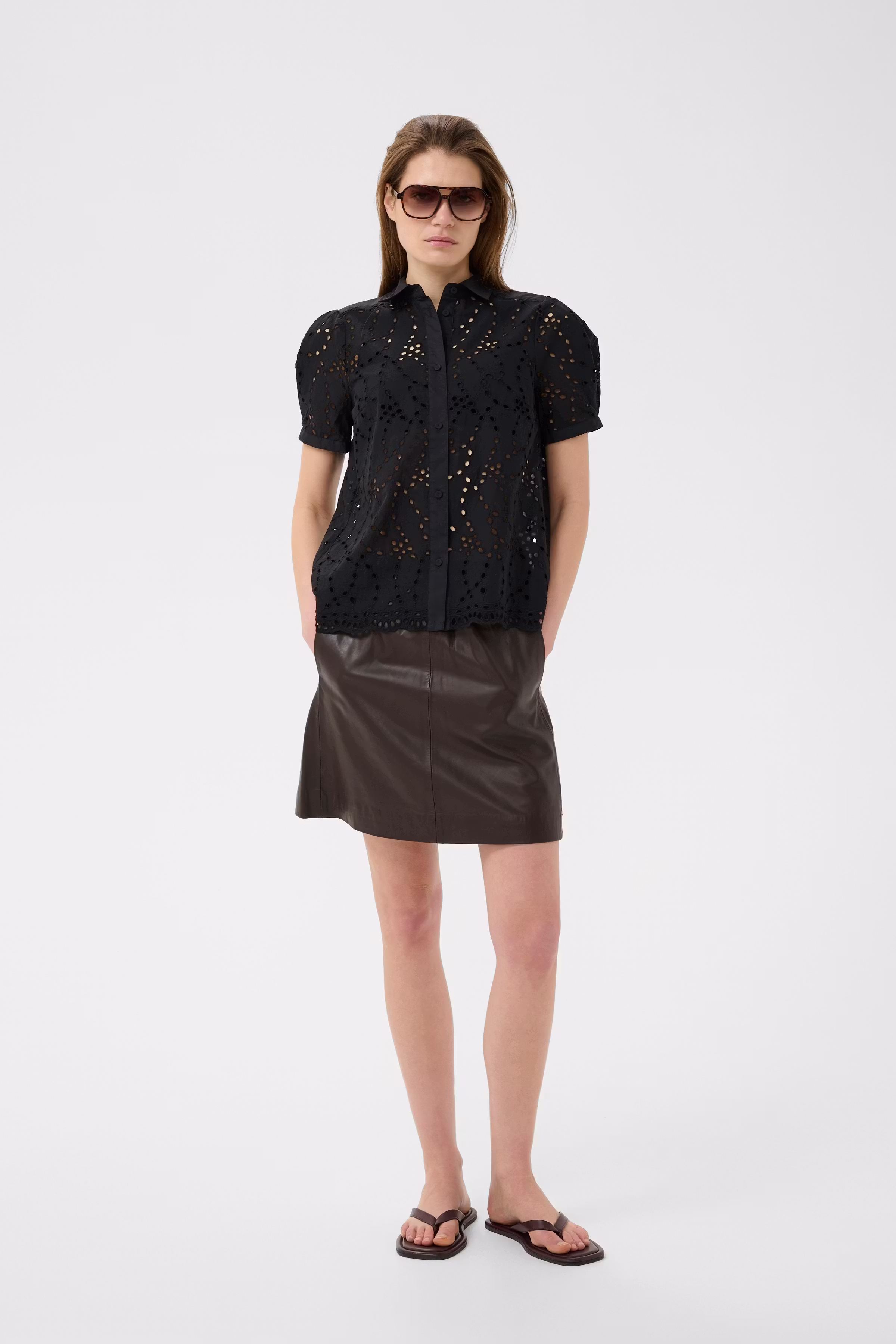 CaithIW Shirt LOOKBOOK FRONT 30111283-194008