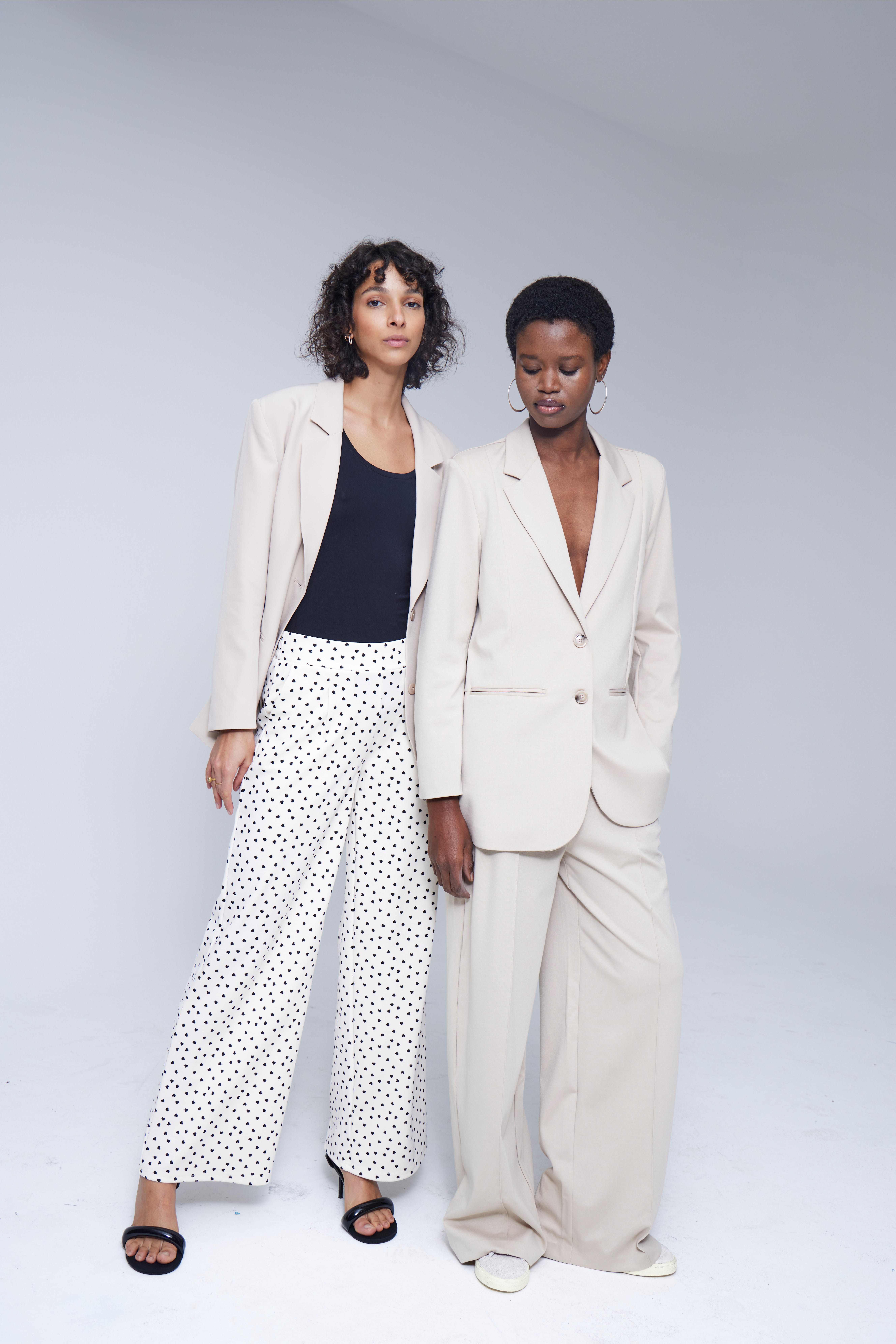 IHKATE Broek LOCATION NONE 20121385-202741