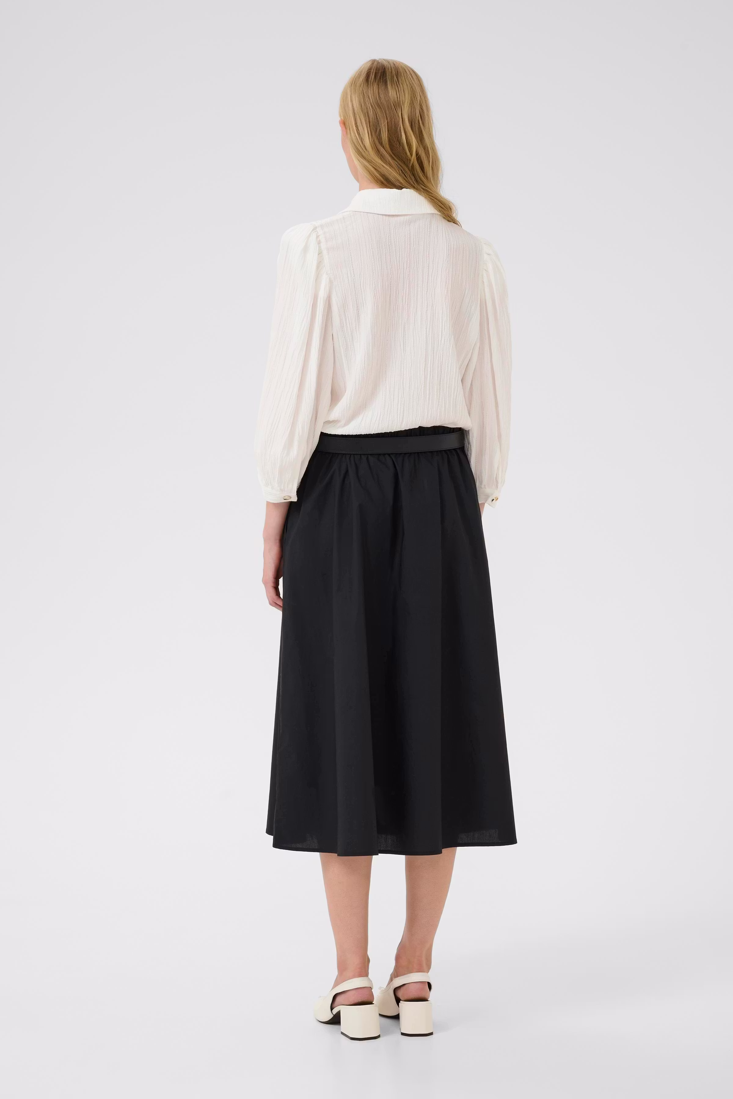 FrostyKB Blouse LOOKBOOK BACK 10103415-110601