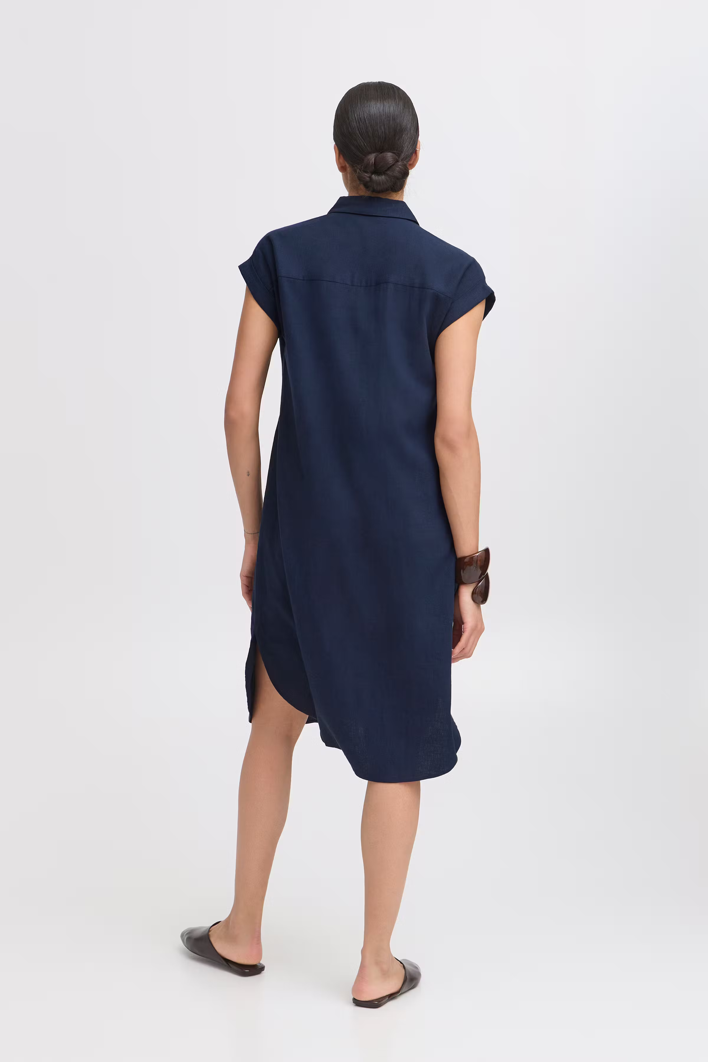 BYFALAKKA Jurk LOOKBOOK BACK 20814553-194020