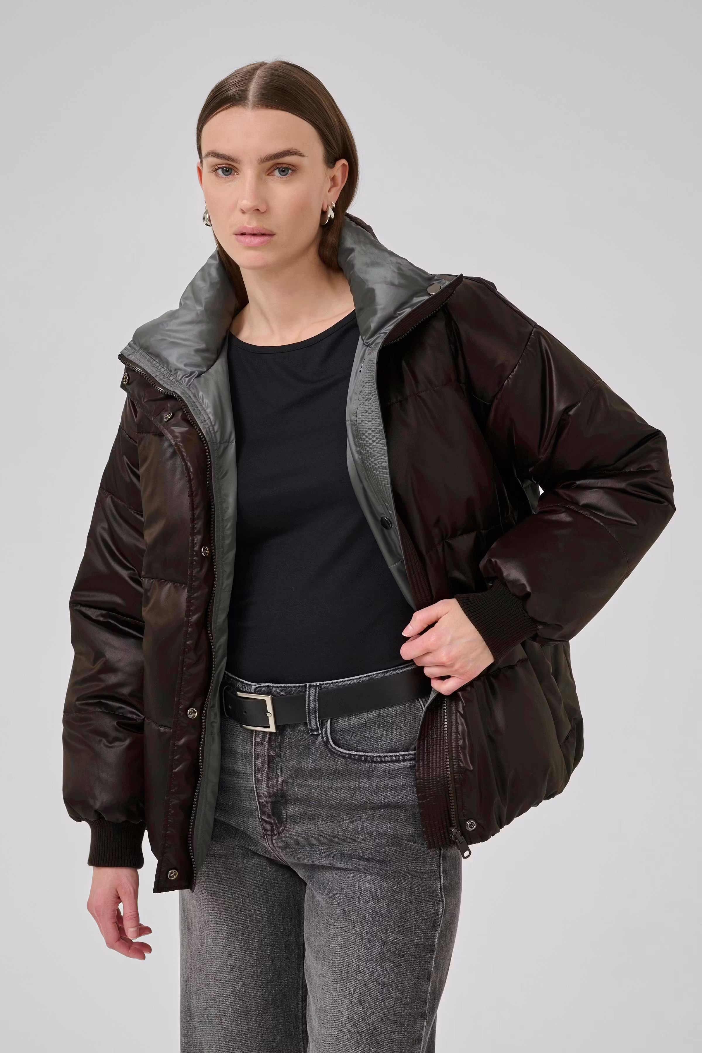 GlossyMW Puffer jacket LOOKBOOK FRONT 10705224-191103