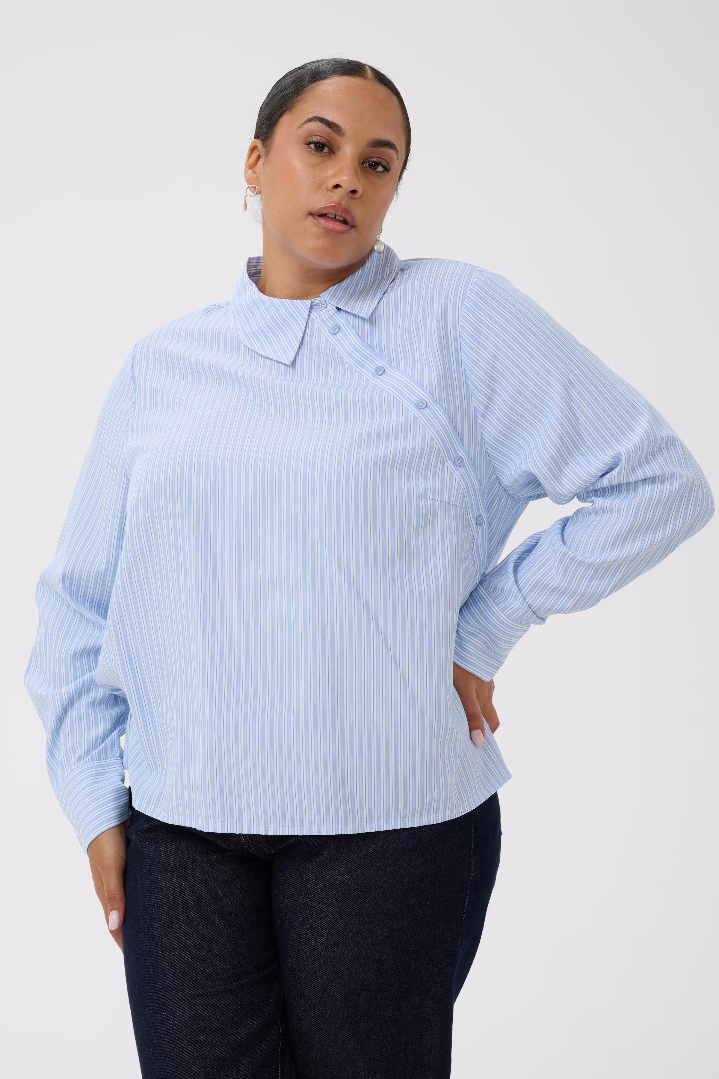 KCrosy Hemd LOOKBOOK FRONT 10584960-1000840