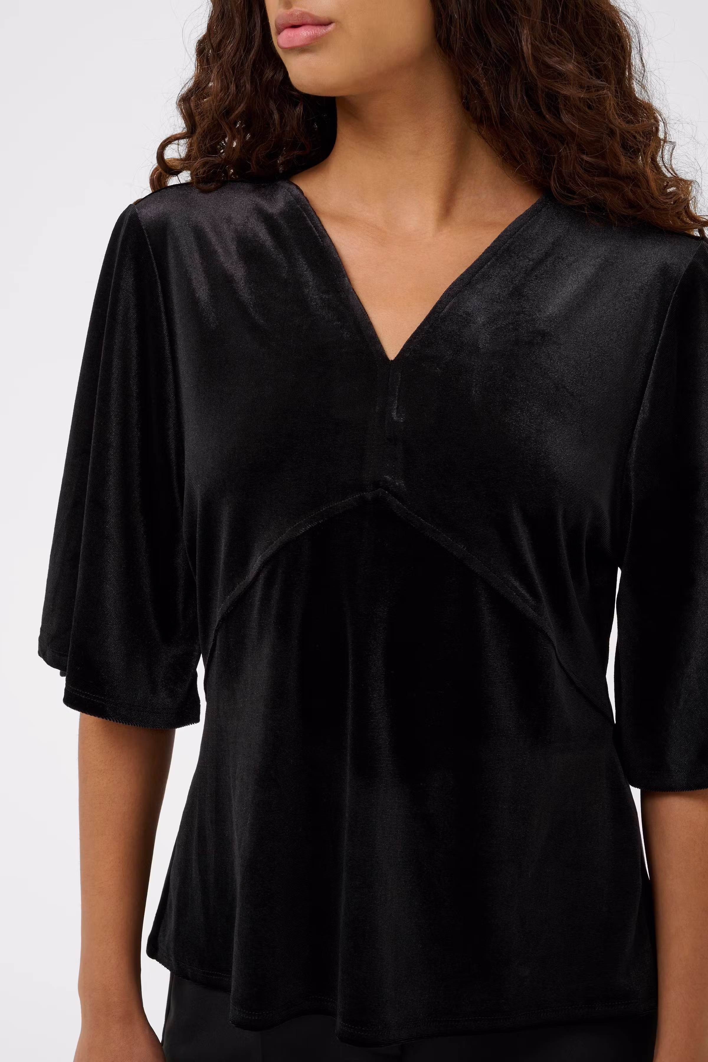 SLVelera Blouse LOOKBOOK DETAIL 30408842-194008