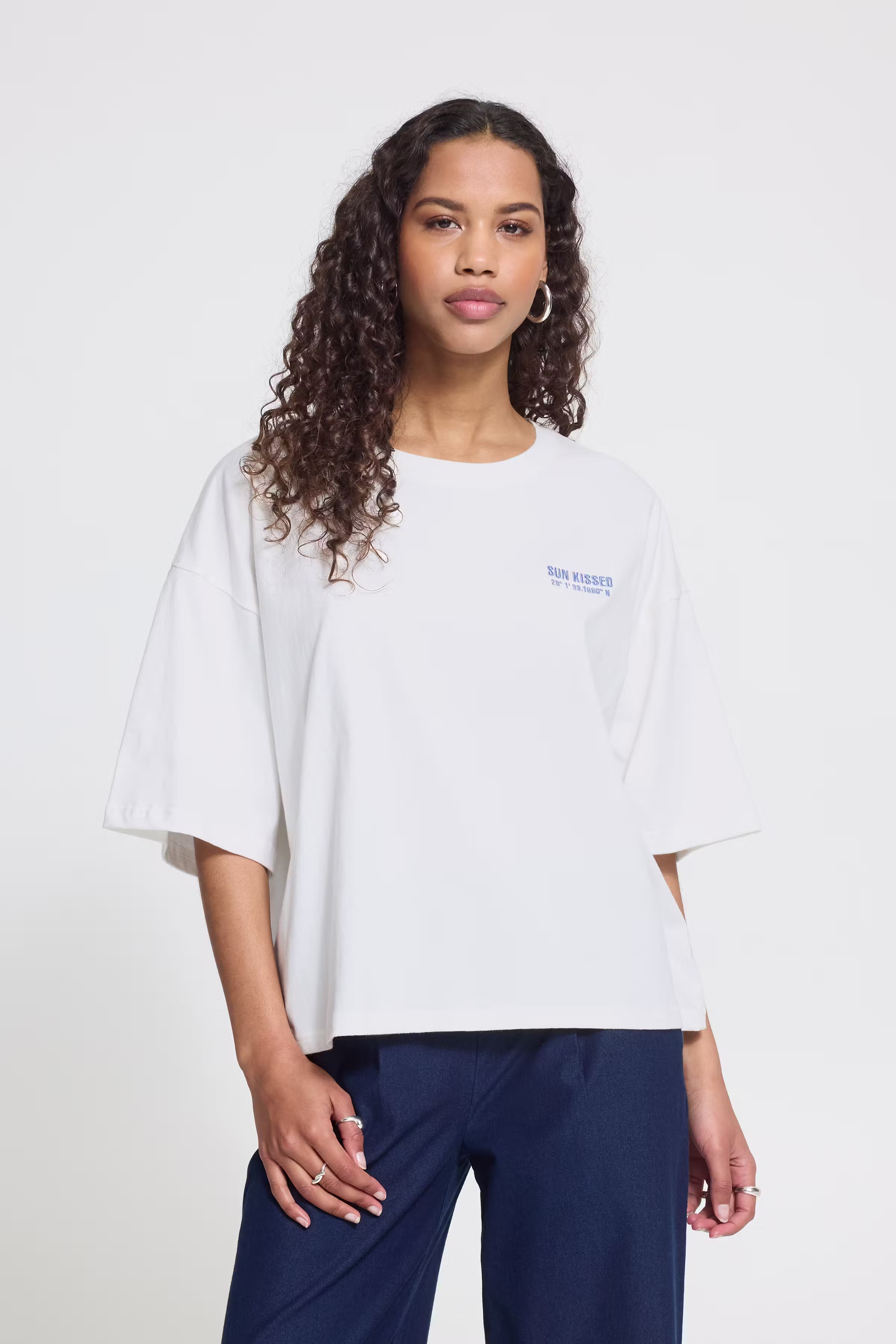 IHNICA T-shirt LOOKBOOK FRONT 20125857-900013246