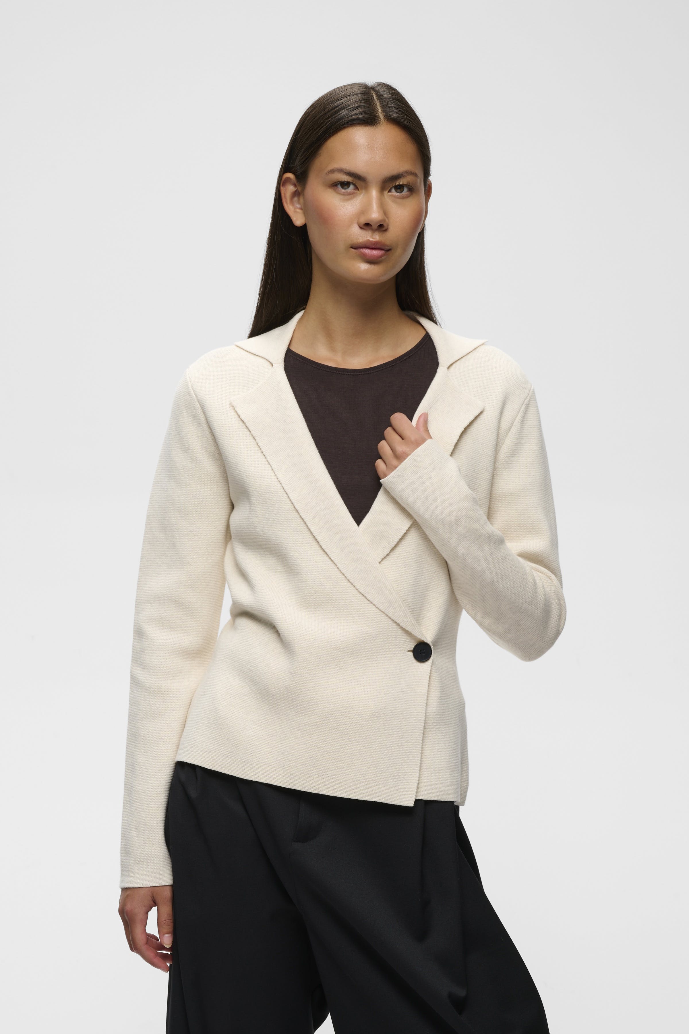 TILDAIW Vest LOOKBOOK FRONT 30112914-1109071