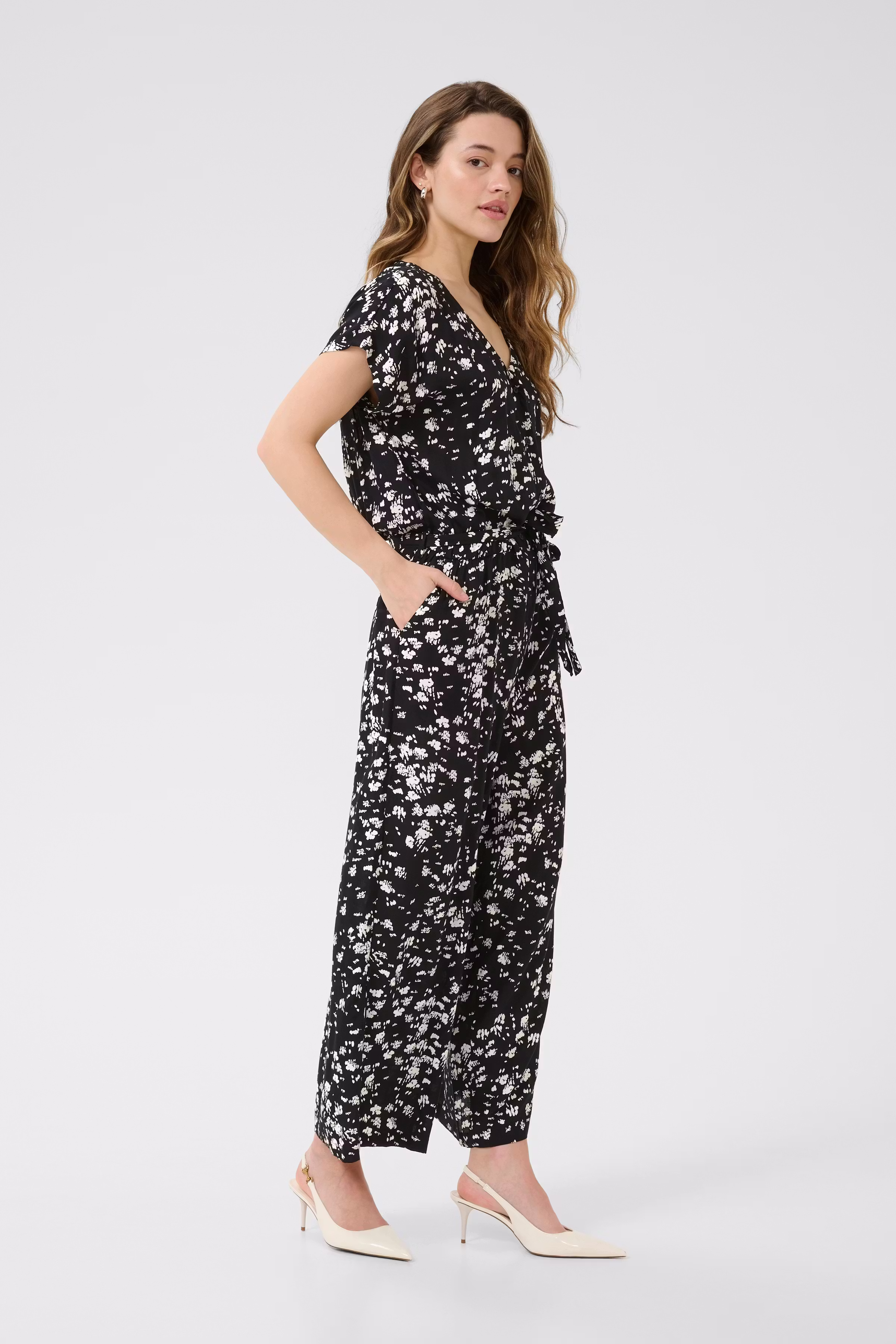 KAbeathe Overall LOOKBOOK FRONT 10508898-107908