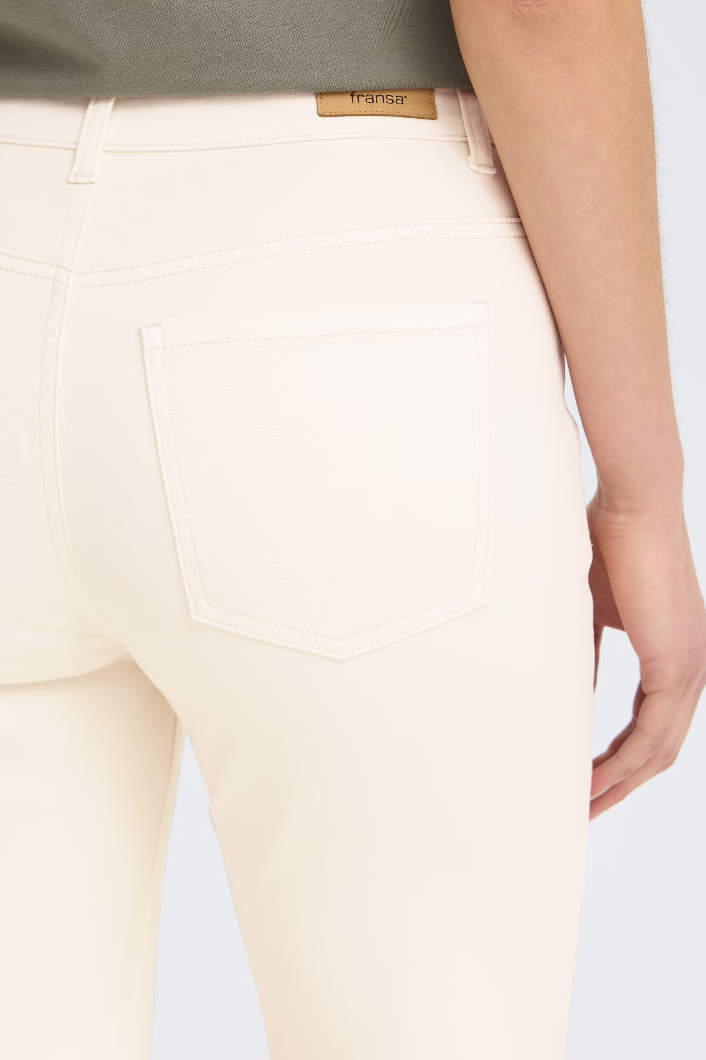 FRLUXE Shorts LOOKBOOK DETAIL 20614450-130000